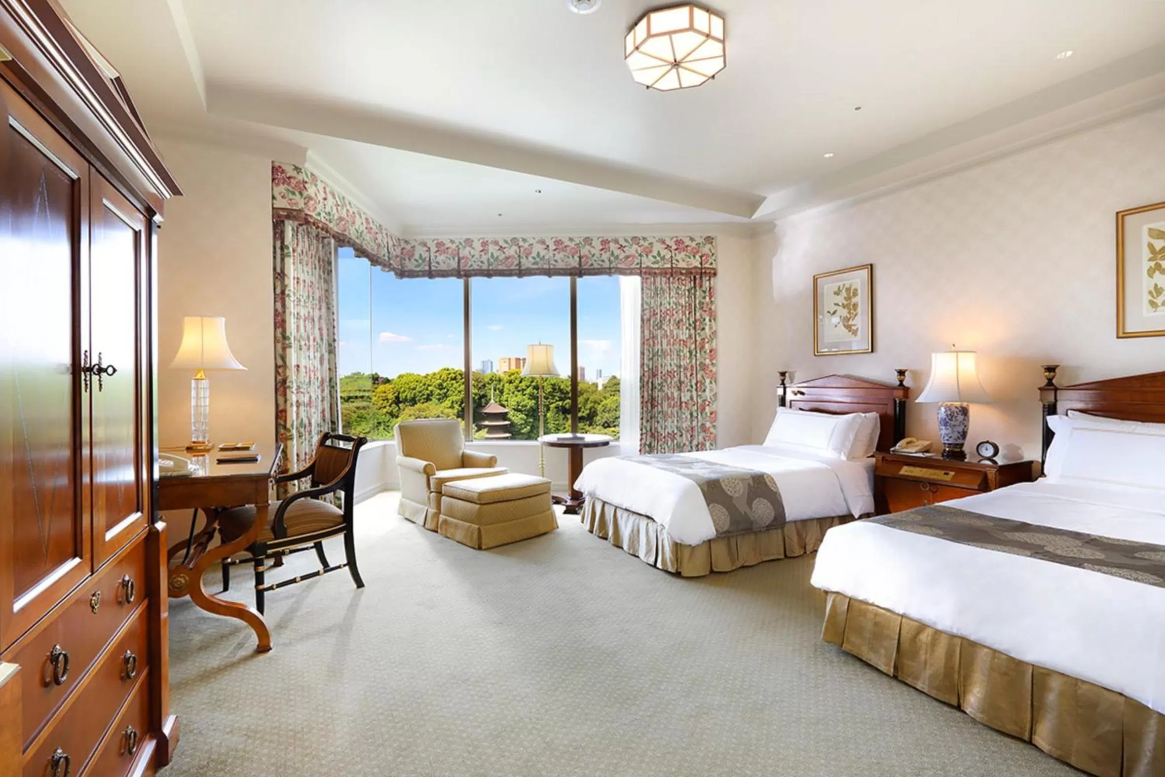 Photo of the whole room, Bed in Hotel Chinzanso Tokyo