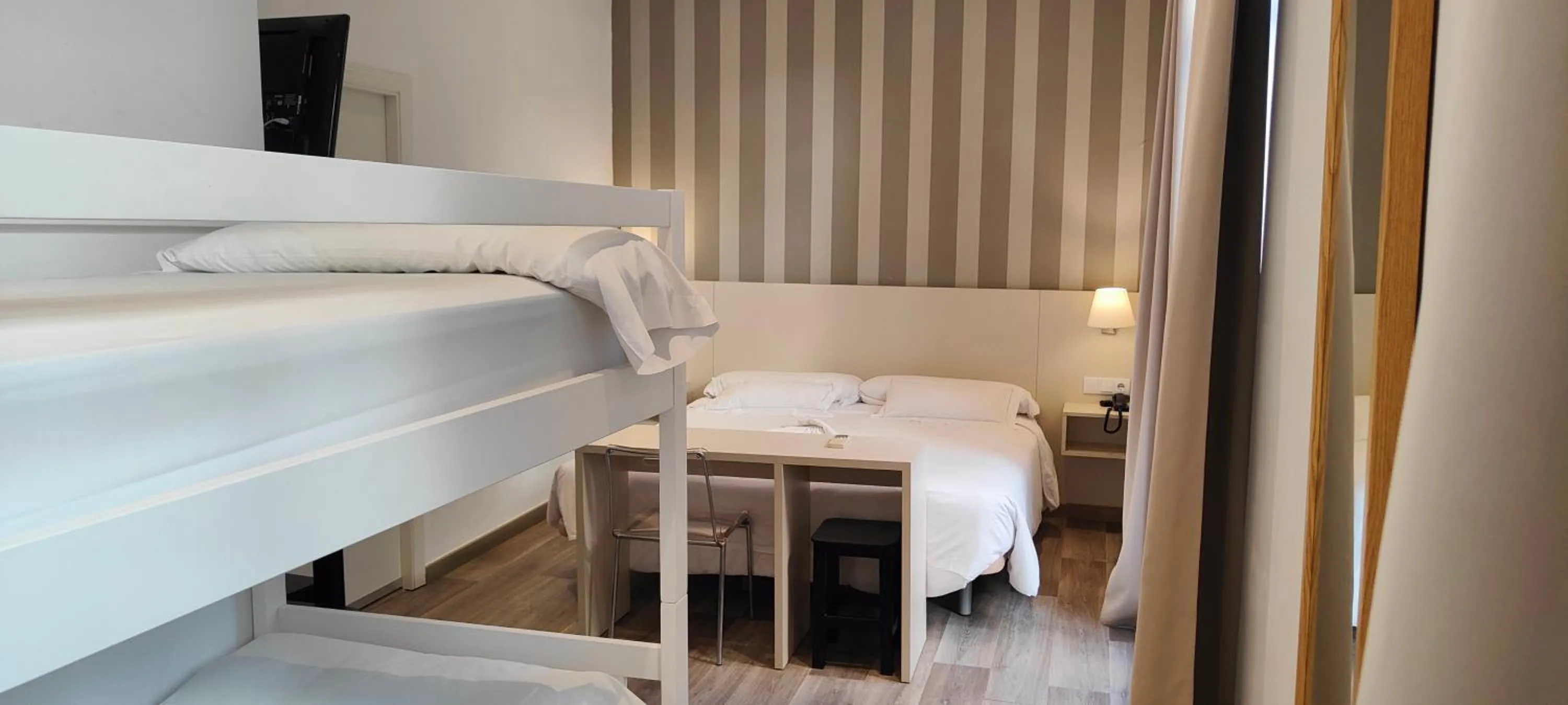 Bed in Hotel San Lorenzo Boutique Plaza