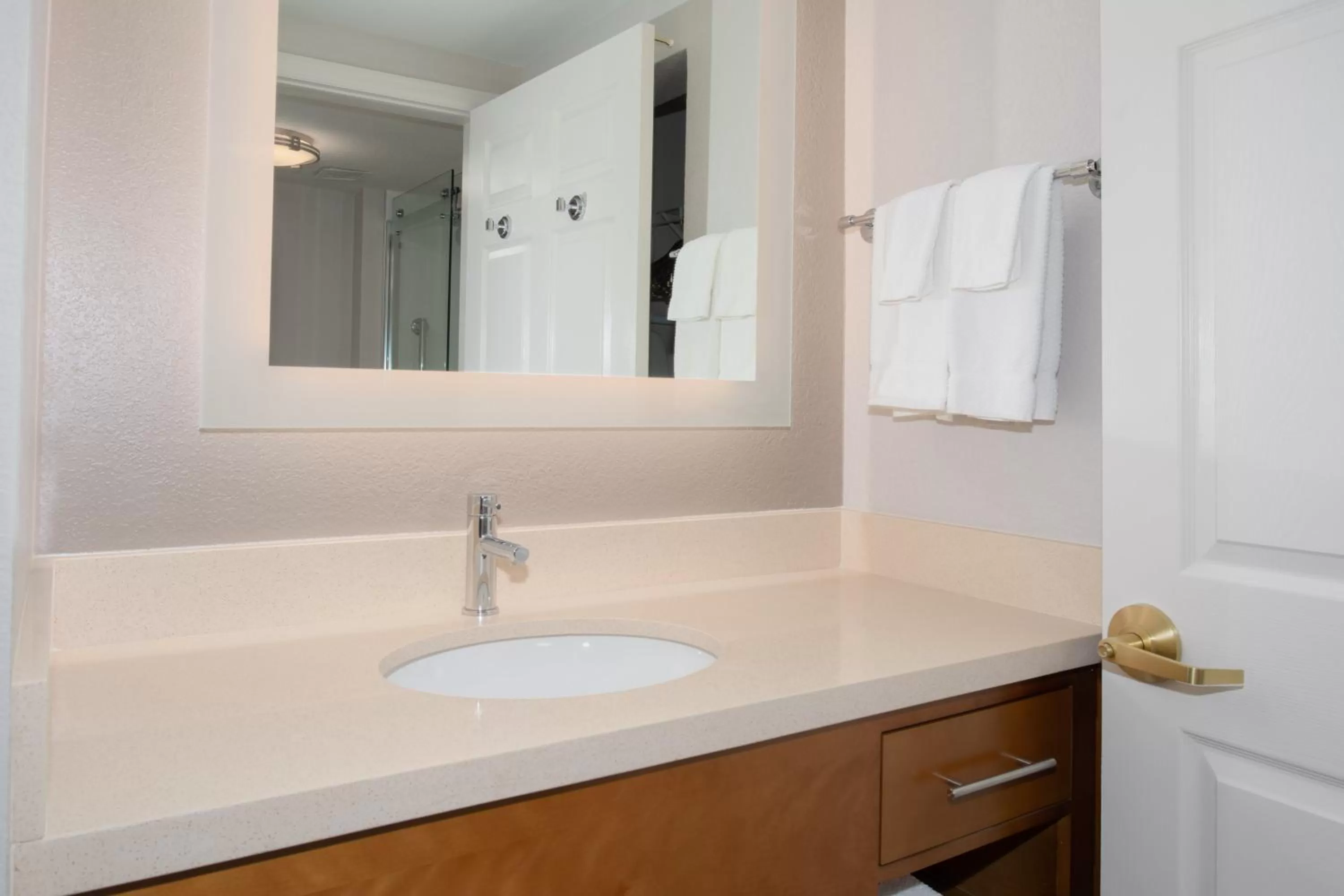 Two-Bedroom Suite - Mobility Accessible Tub in Staybridge Suites Denver International Airport, an IHG Hotel
