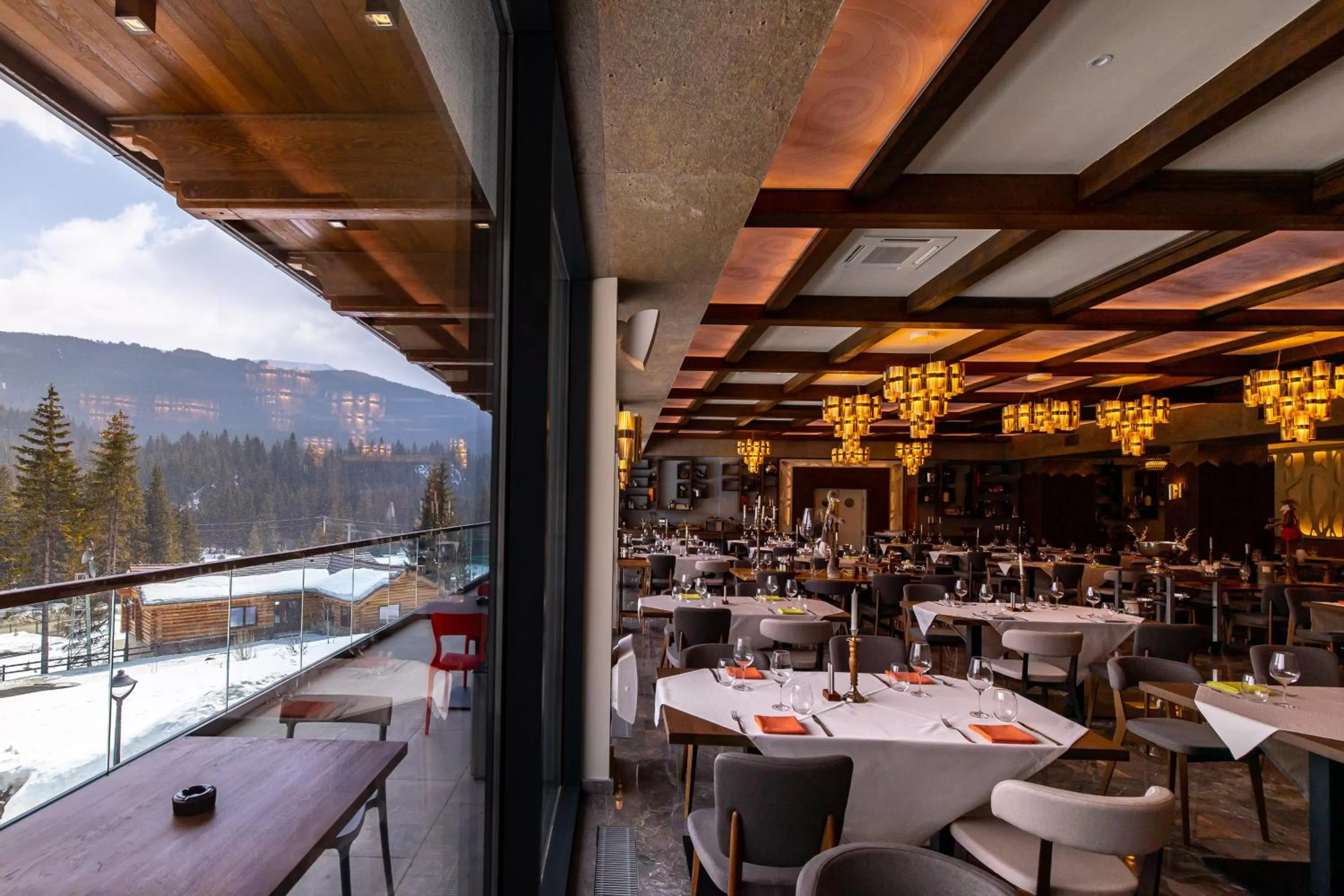 Restaurant/places to eat in Hotel Belmont & Spa