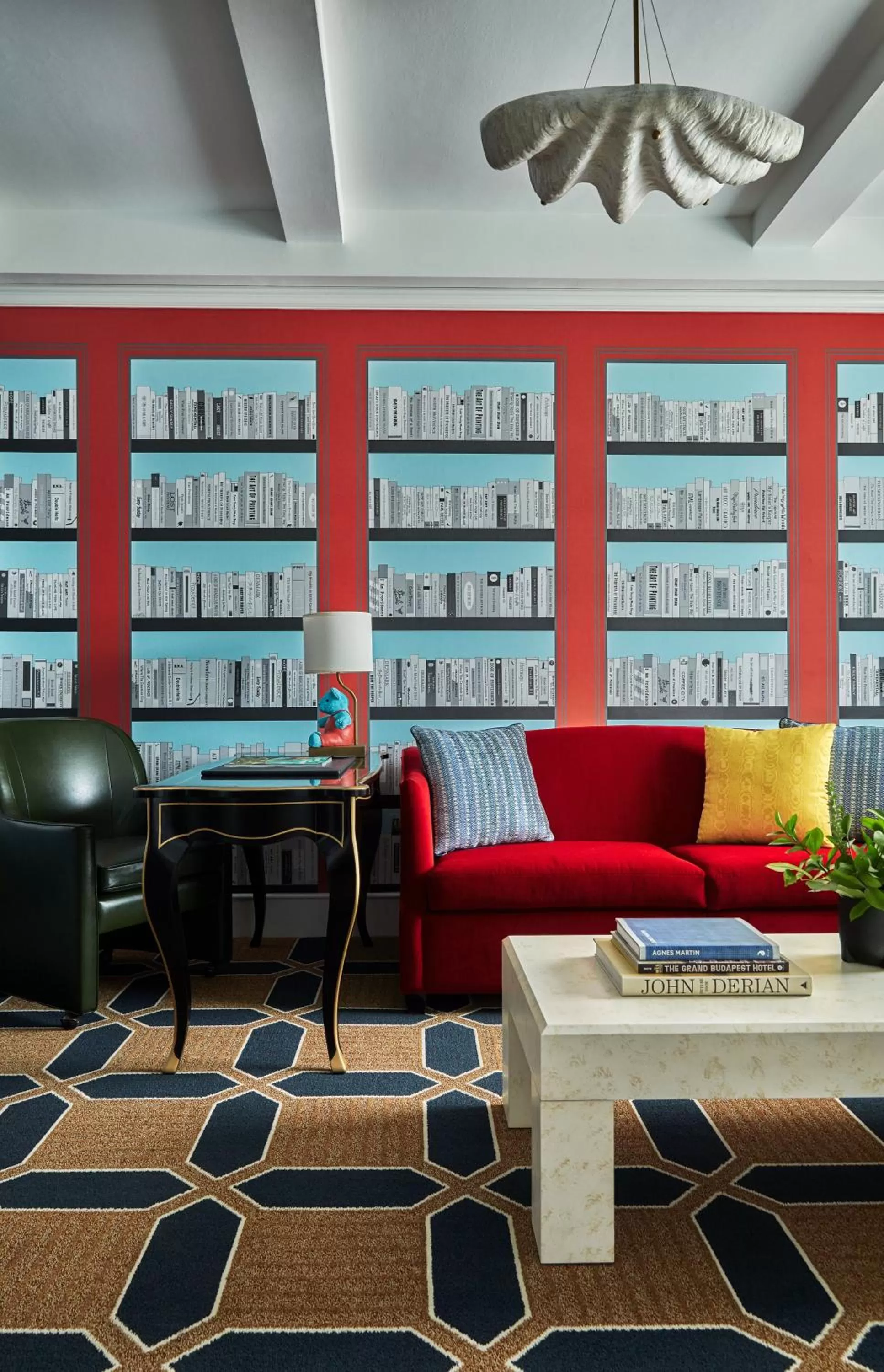 Living room in Graduate by Hilton Providence