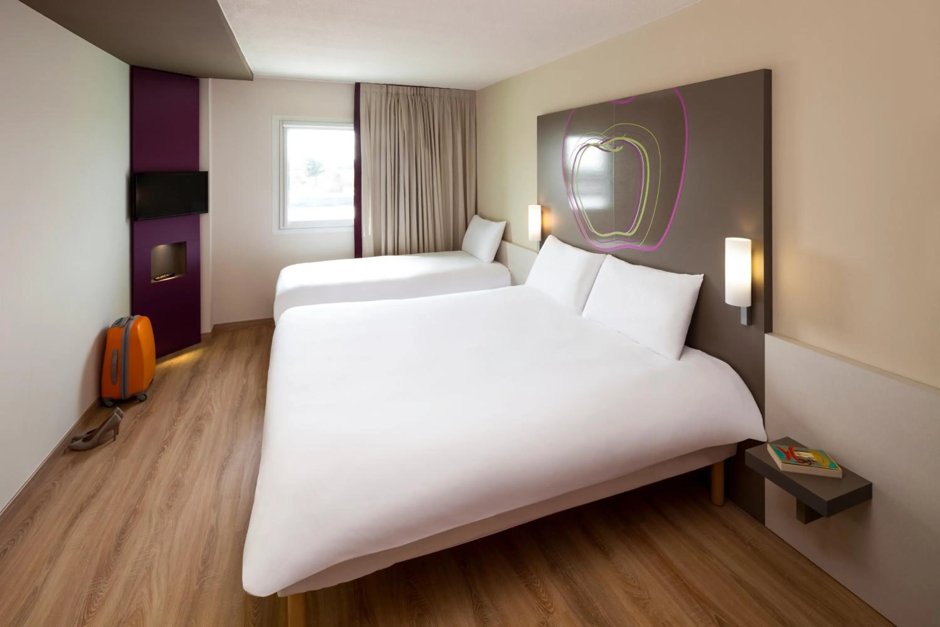 Photo of the whole room, Bed in Hotel Ibis Styles Lleida Torrefarrera