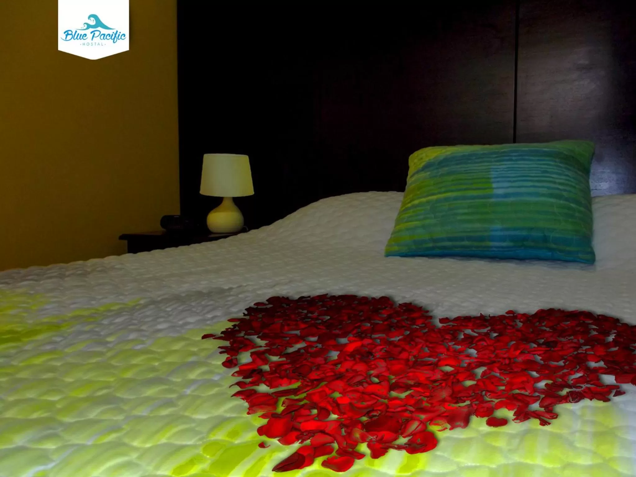 Bedroom, Bed in Hostal Blue Pacific