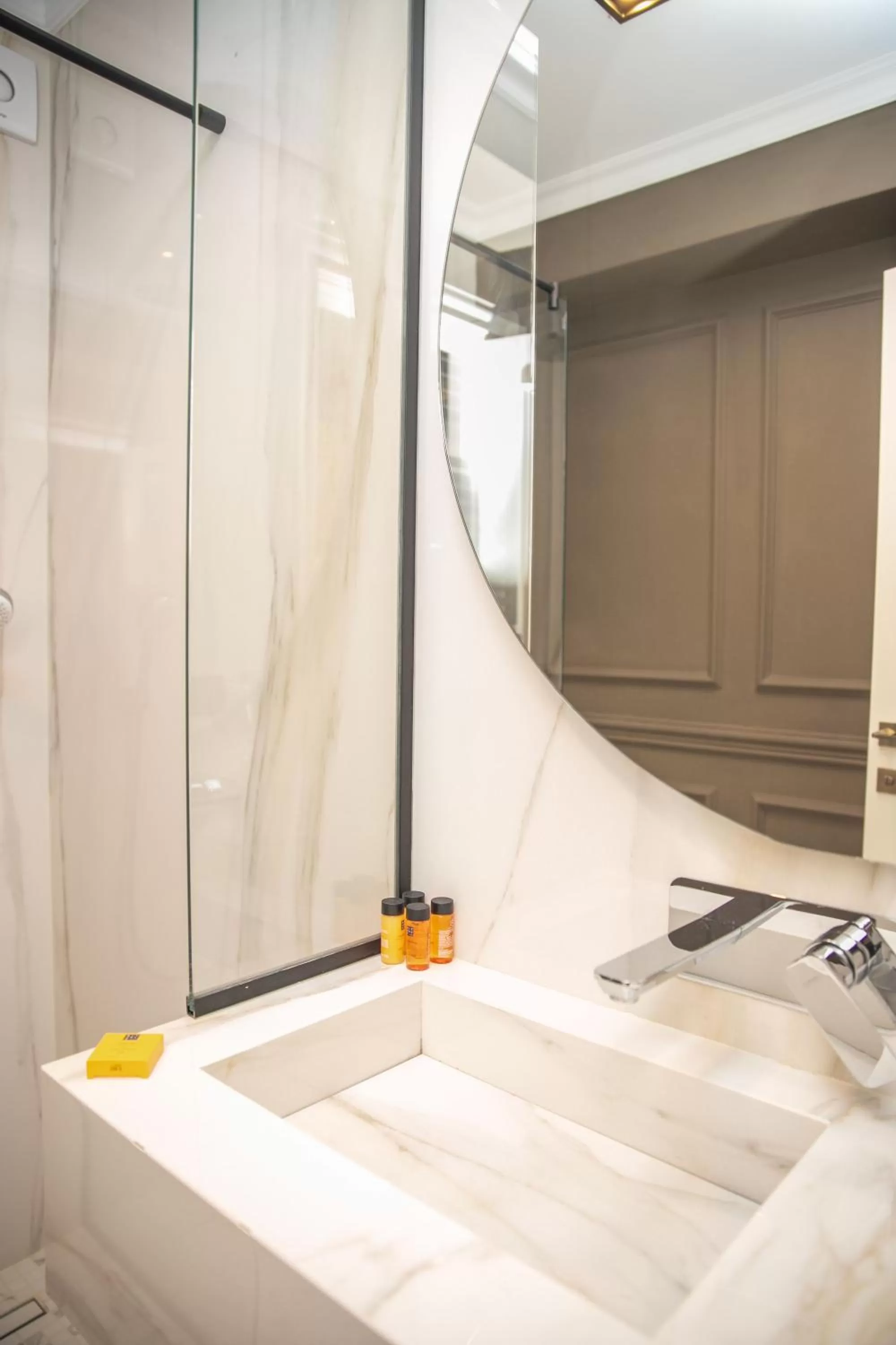 Bathroom in Cosmopolita Boutique Hotel