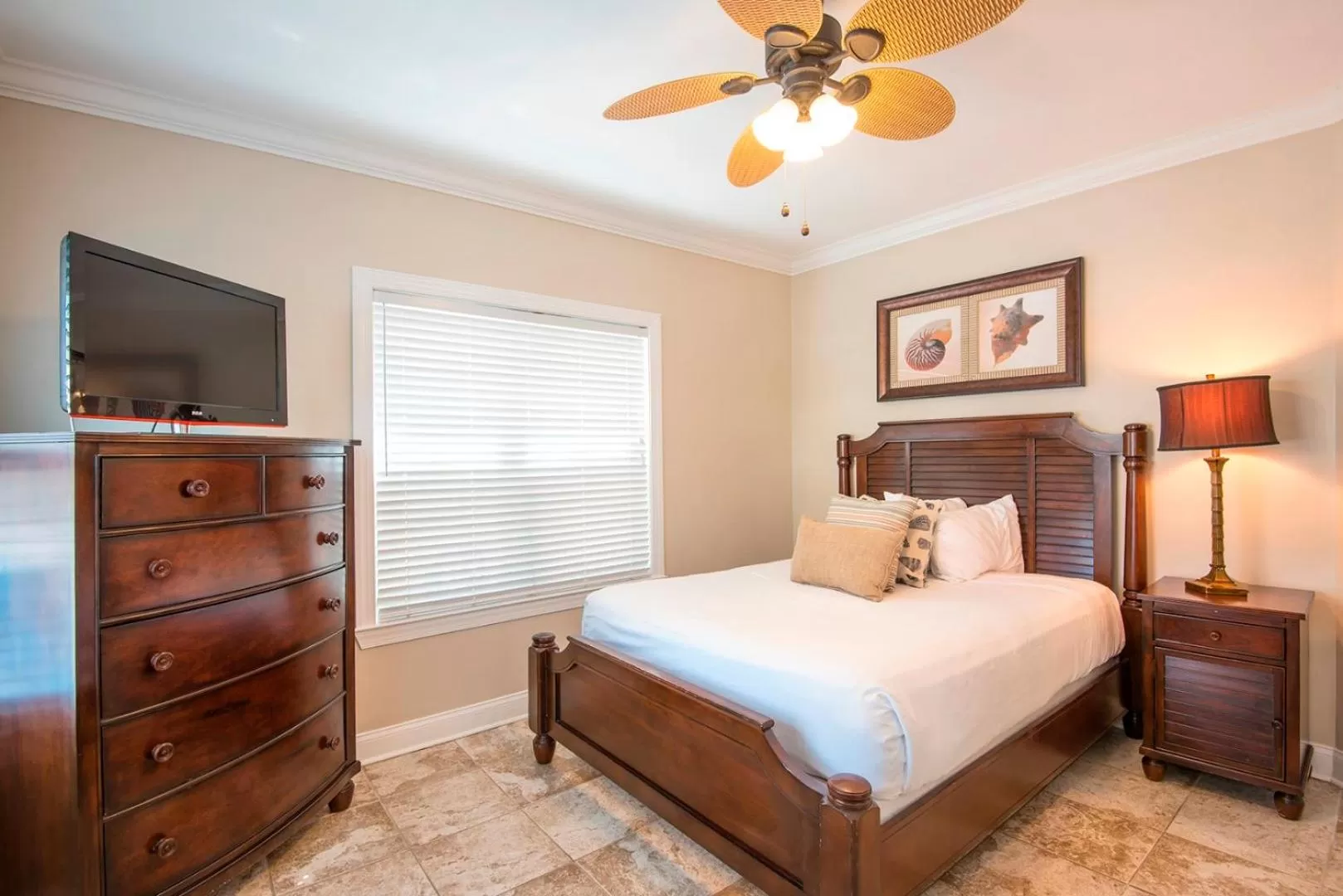 Bed in Hawks Cay Resort