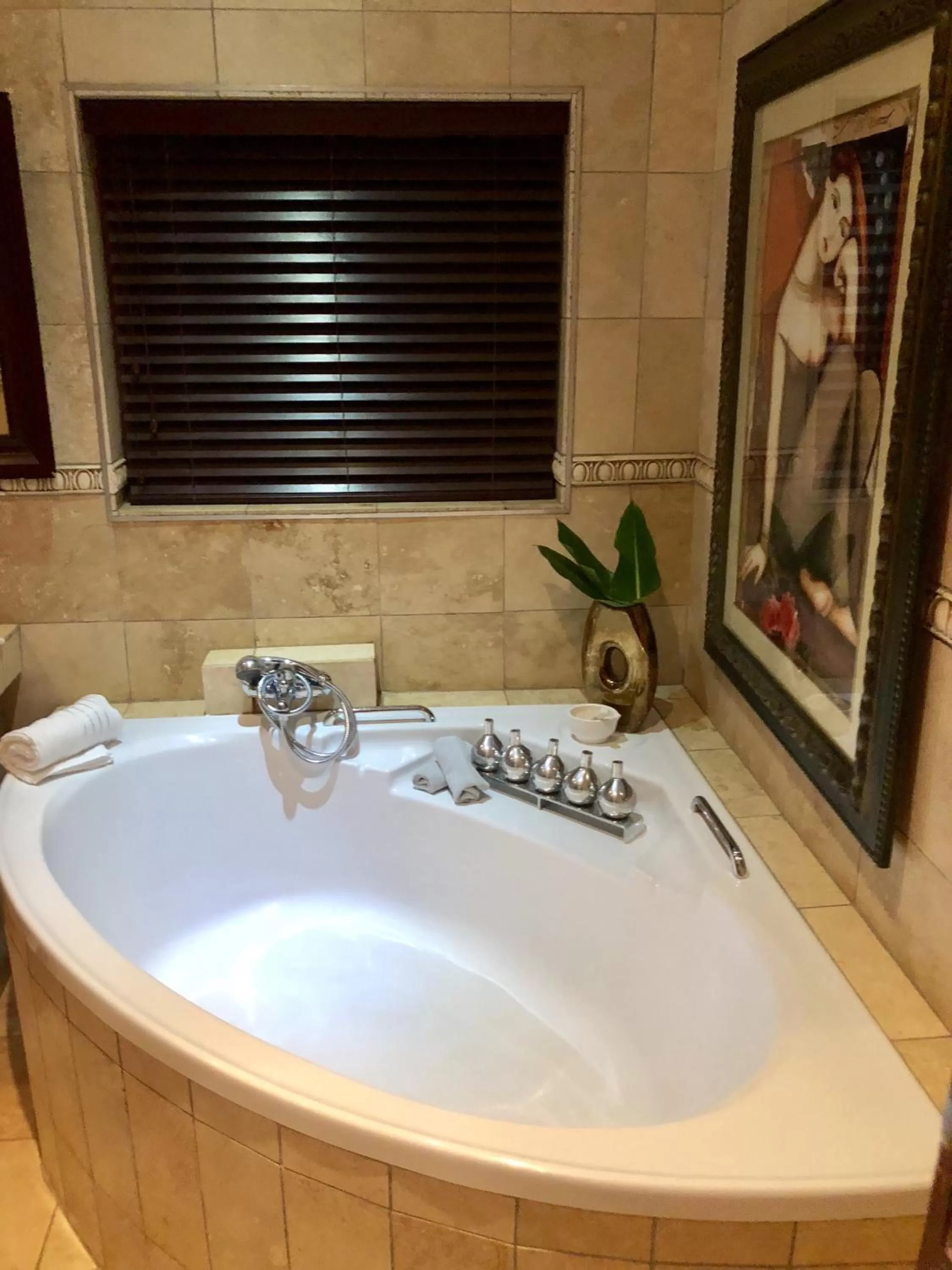 Bathroom in Spacube Luxury Suites and Spa