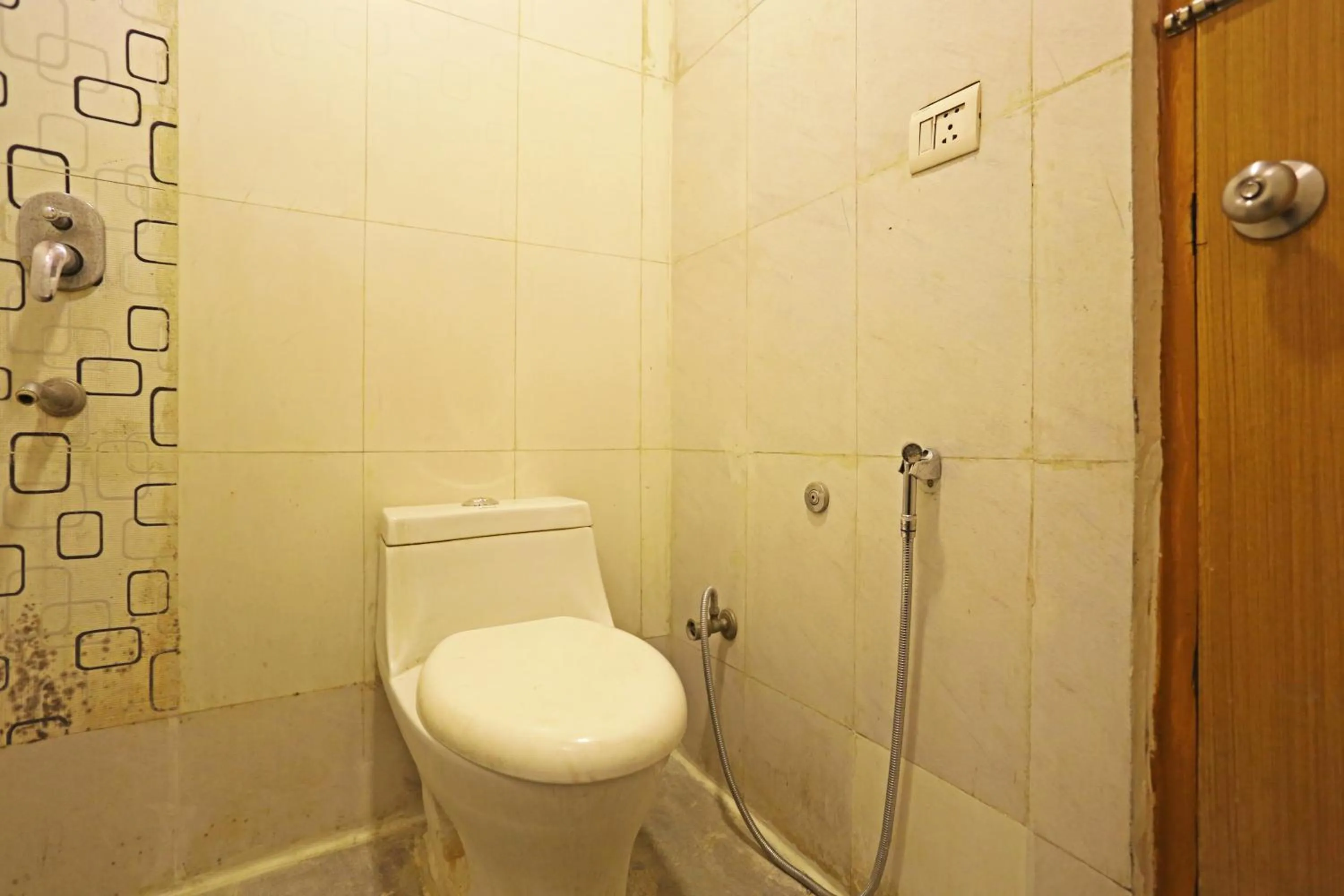 Toilet in Hotel Aeroporto Nearest Landmark Aerocity delhi