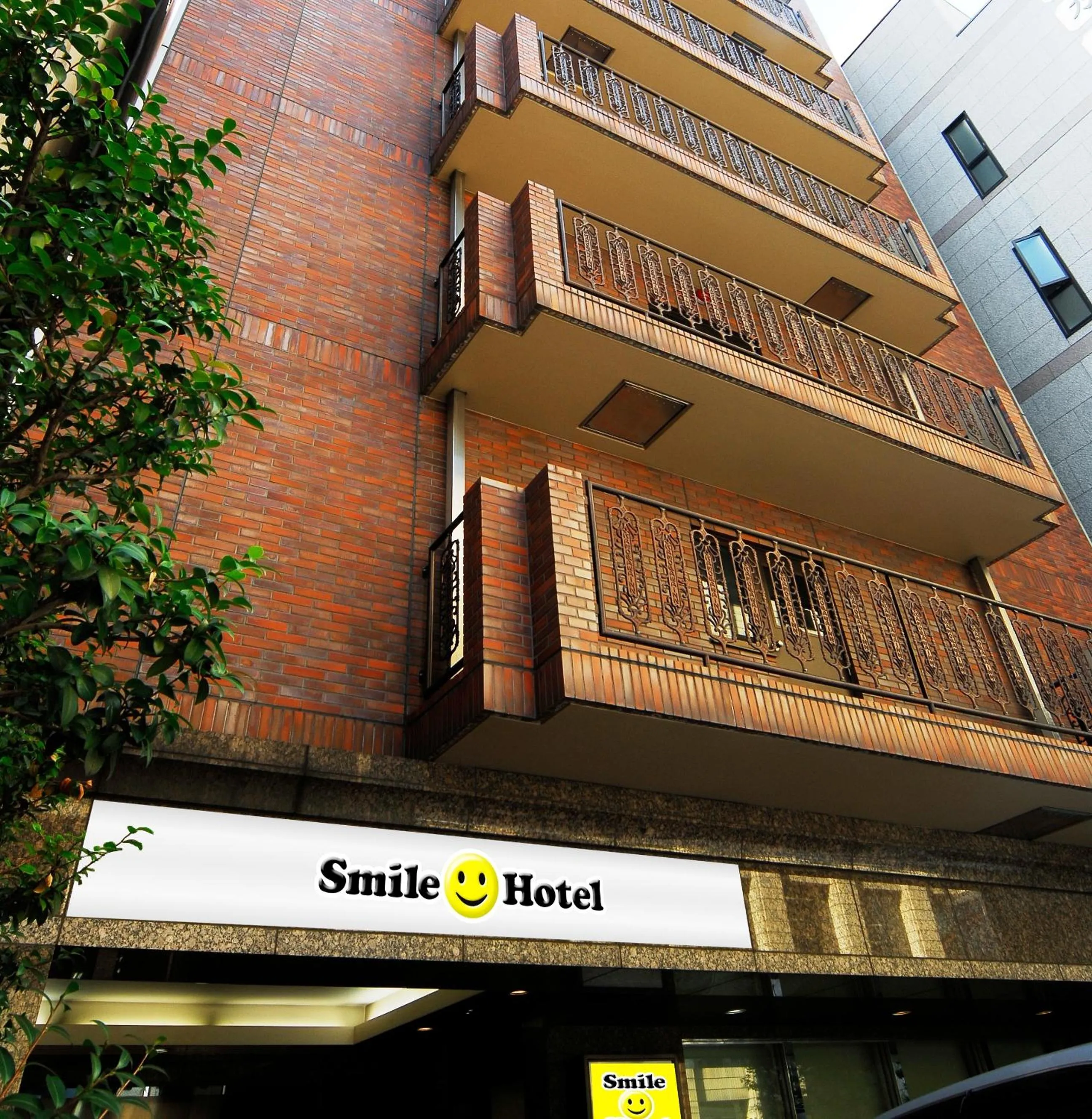 Facade/entrance in Smile Hotel Nihombashi Mitsukoshimae