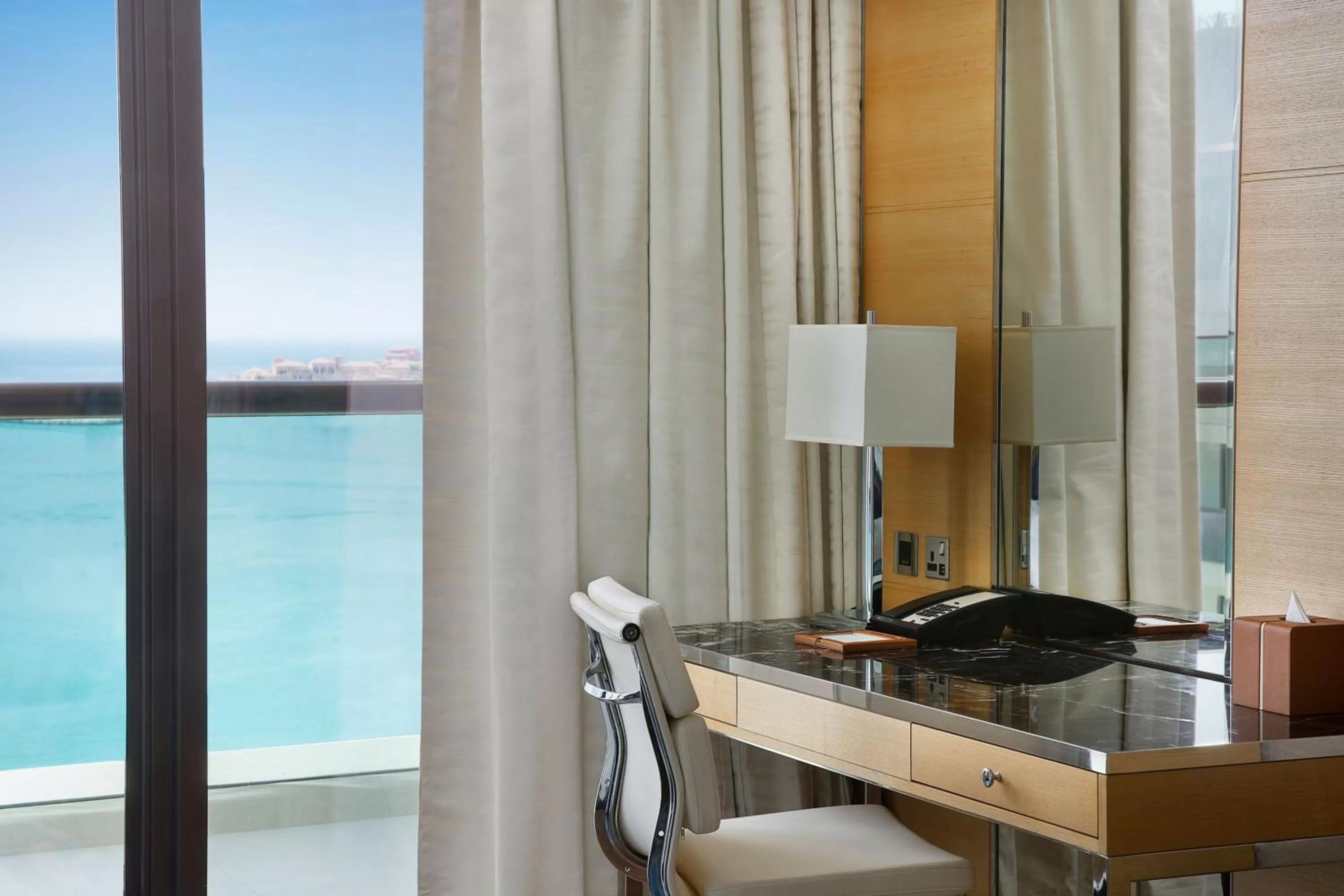 Photo of the whole room in Marriott Resort Palm Jumeirah, Dubai