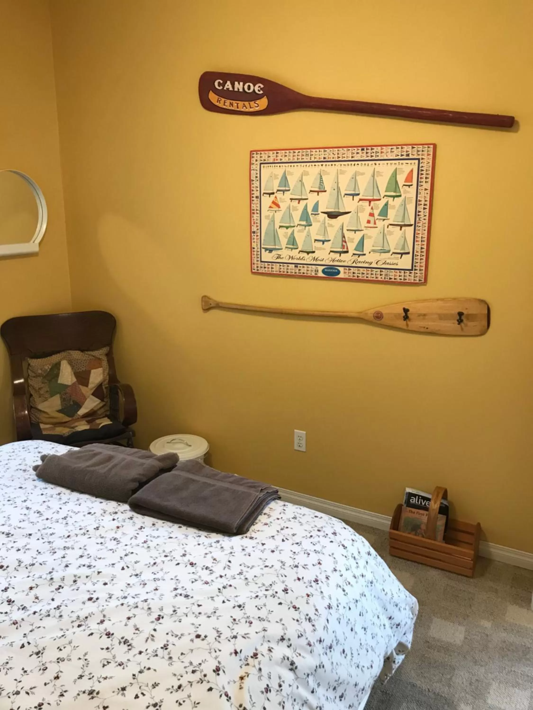 Bed in Pebble Springs BnB