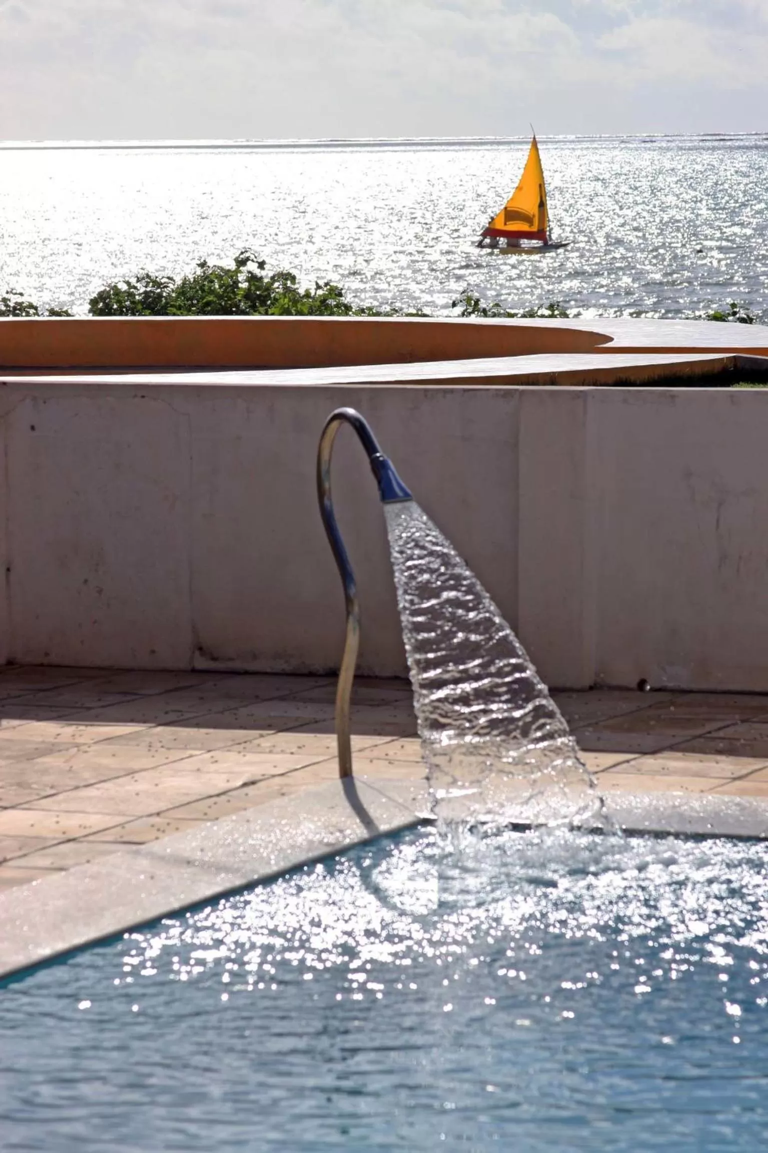 Swimming pool in Pousada Mariluz