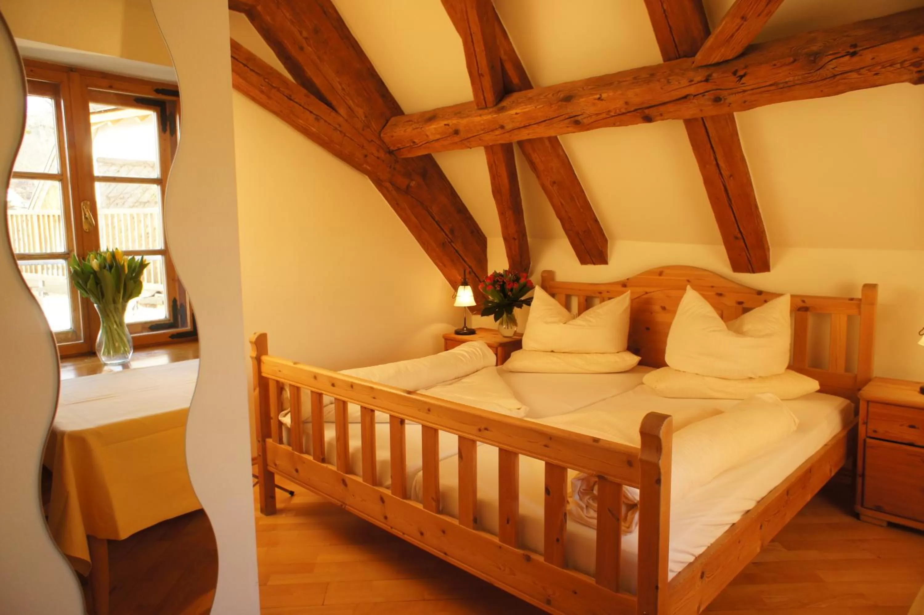 Photo of the whole room, Bed in Hotel zur Post