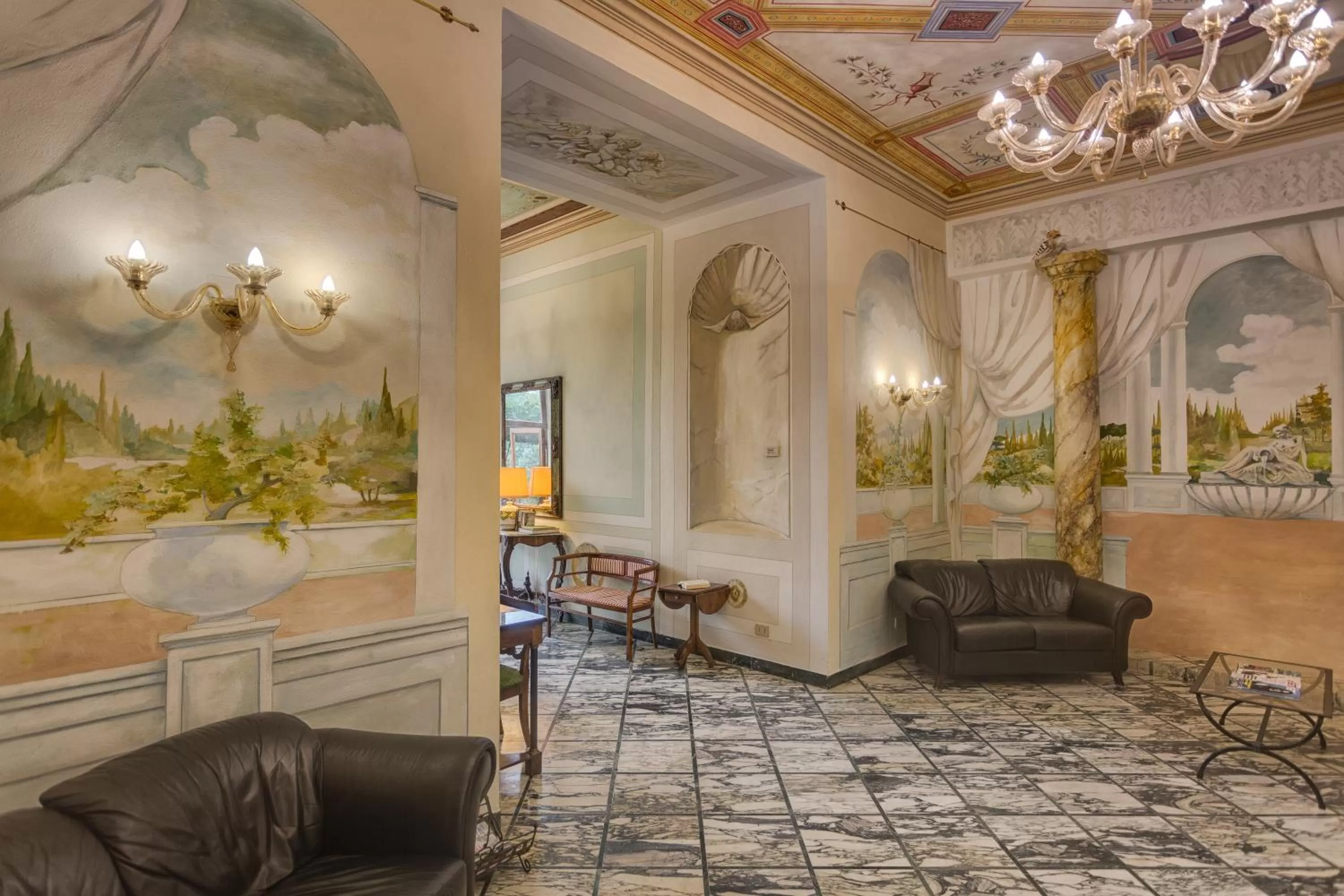 Lobby or reception in Albergo Chiusarelli
