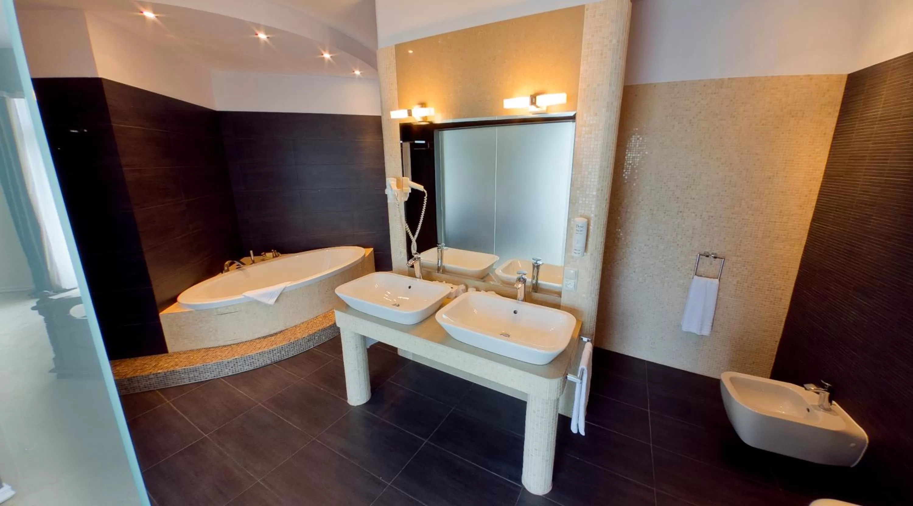 Bathroom in Hotel Olympic Spa & Wellness