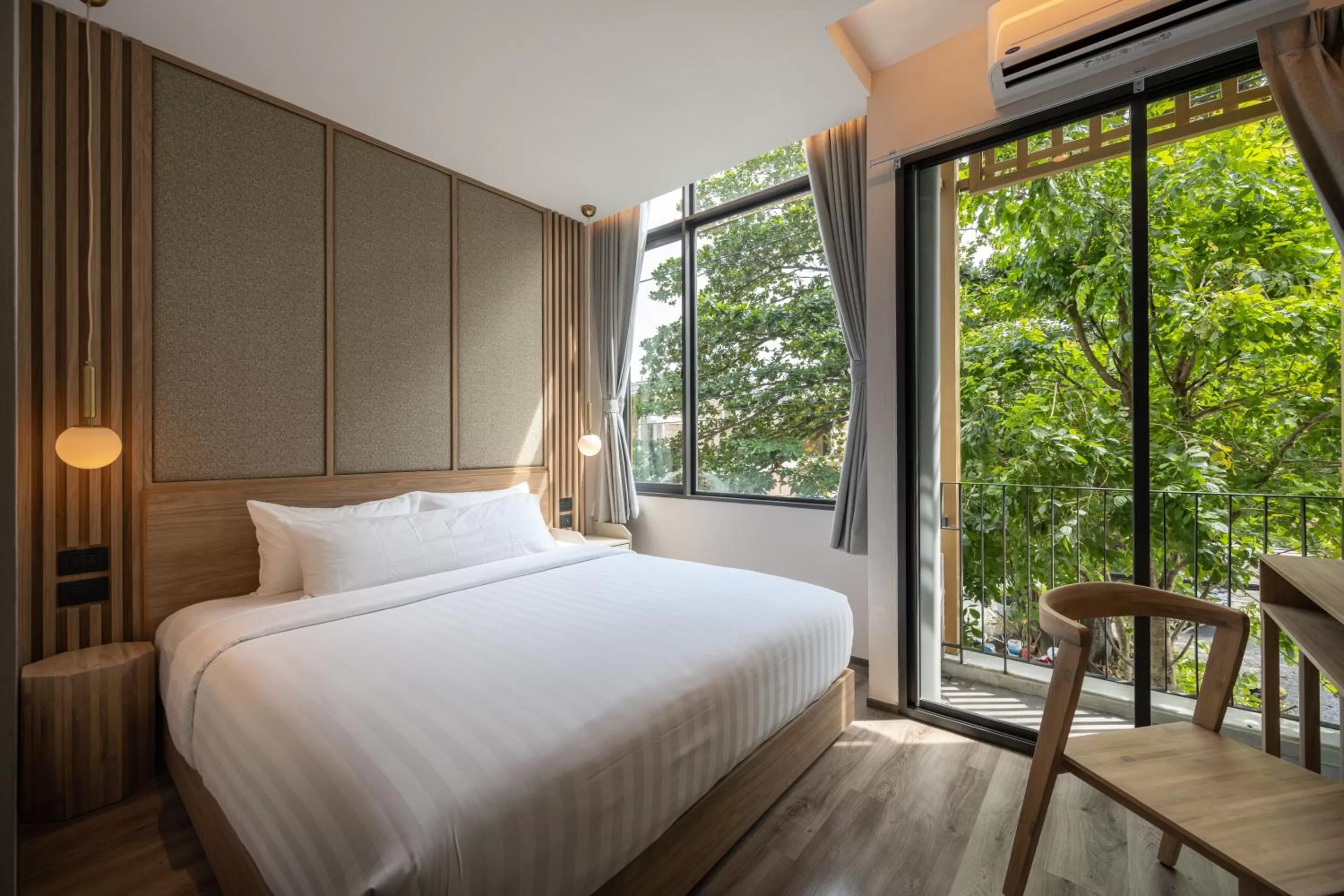 Bedroom, Bed in SHAN Villas Sukhumvit ฌานวิลล่า สุขุมวิท