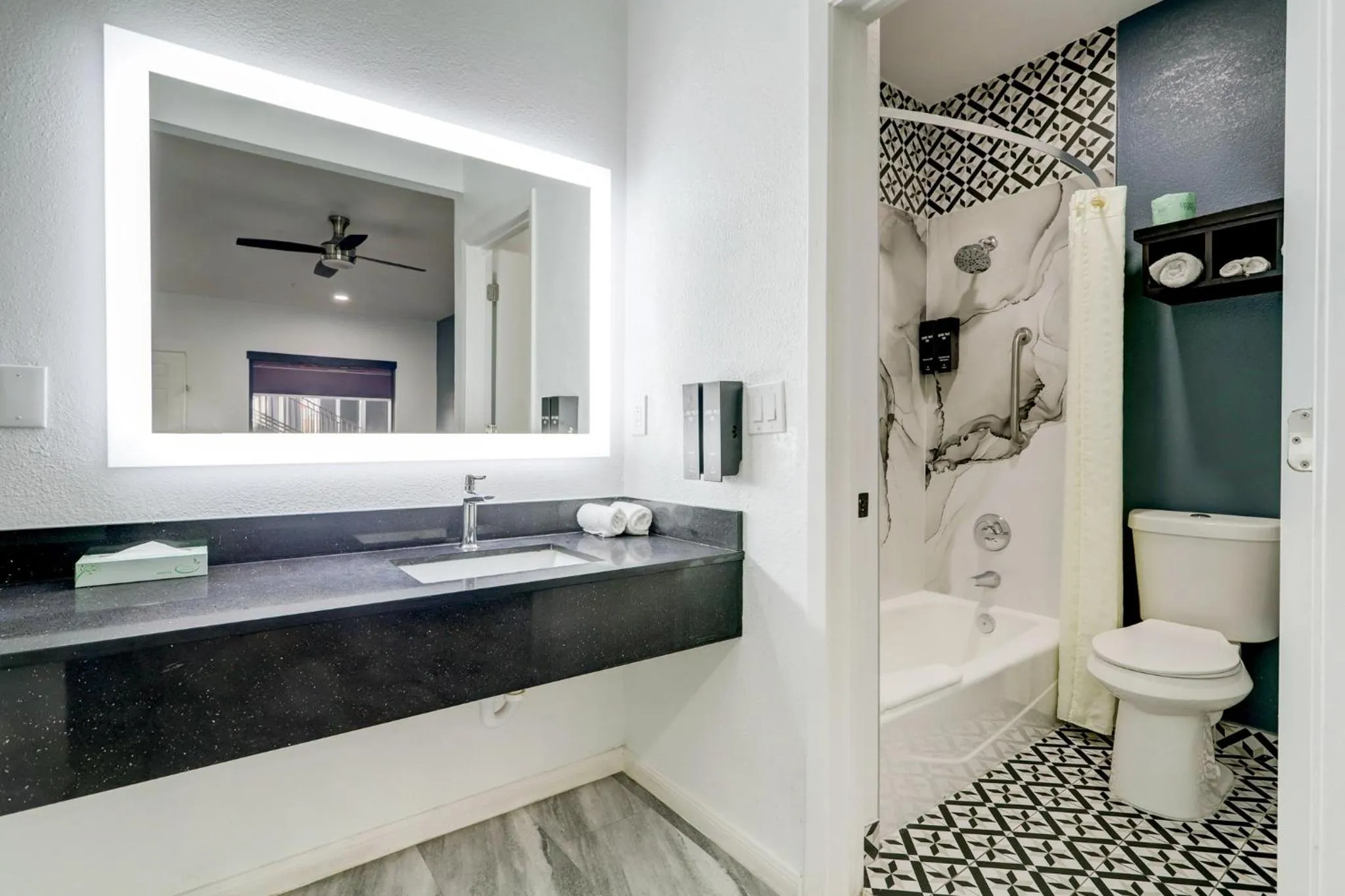 Bathroom in Grand Villa Inn Galleria