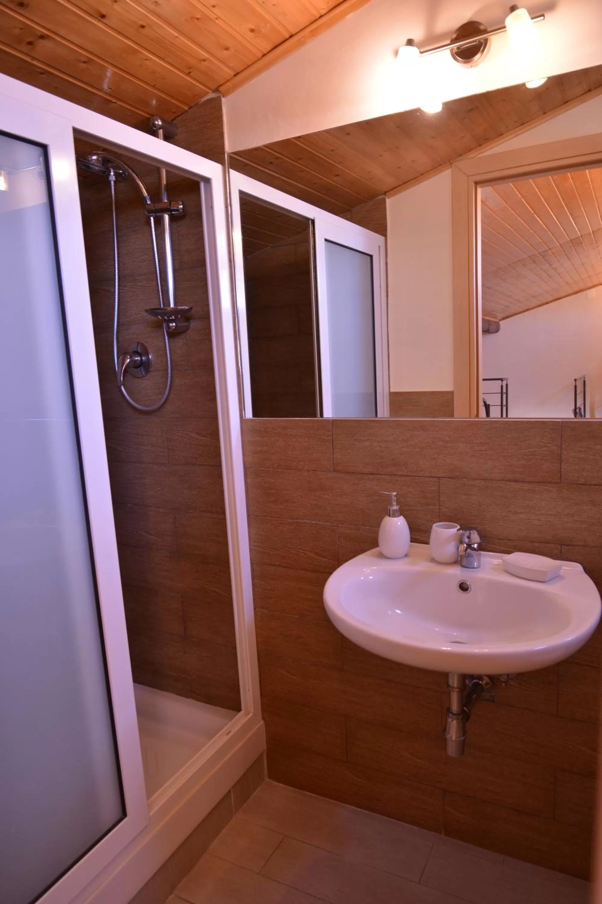 Bathroom in B&B al Teatro Massimo