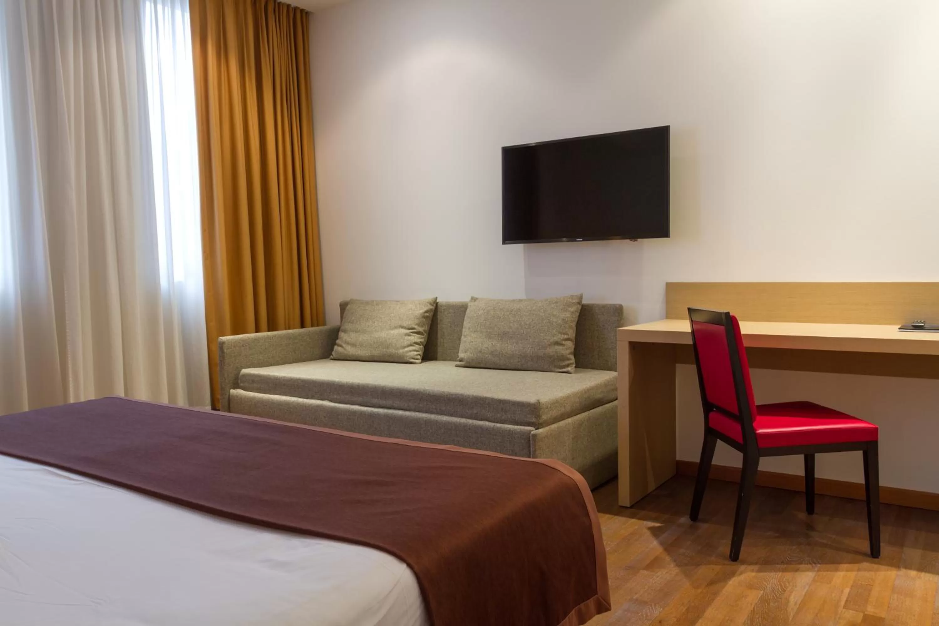 Photo of the whole room, Bed in Airporthotel Verona Congress & Relax