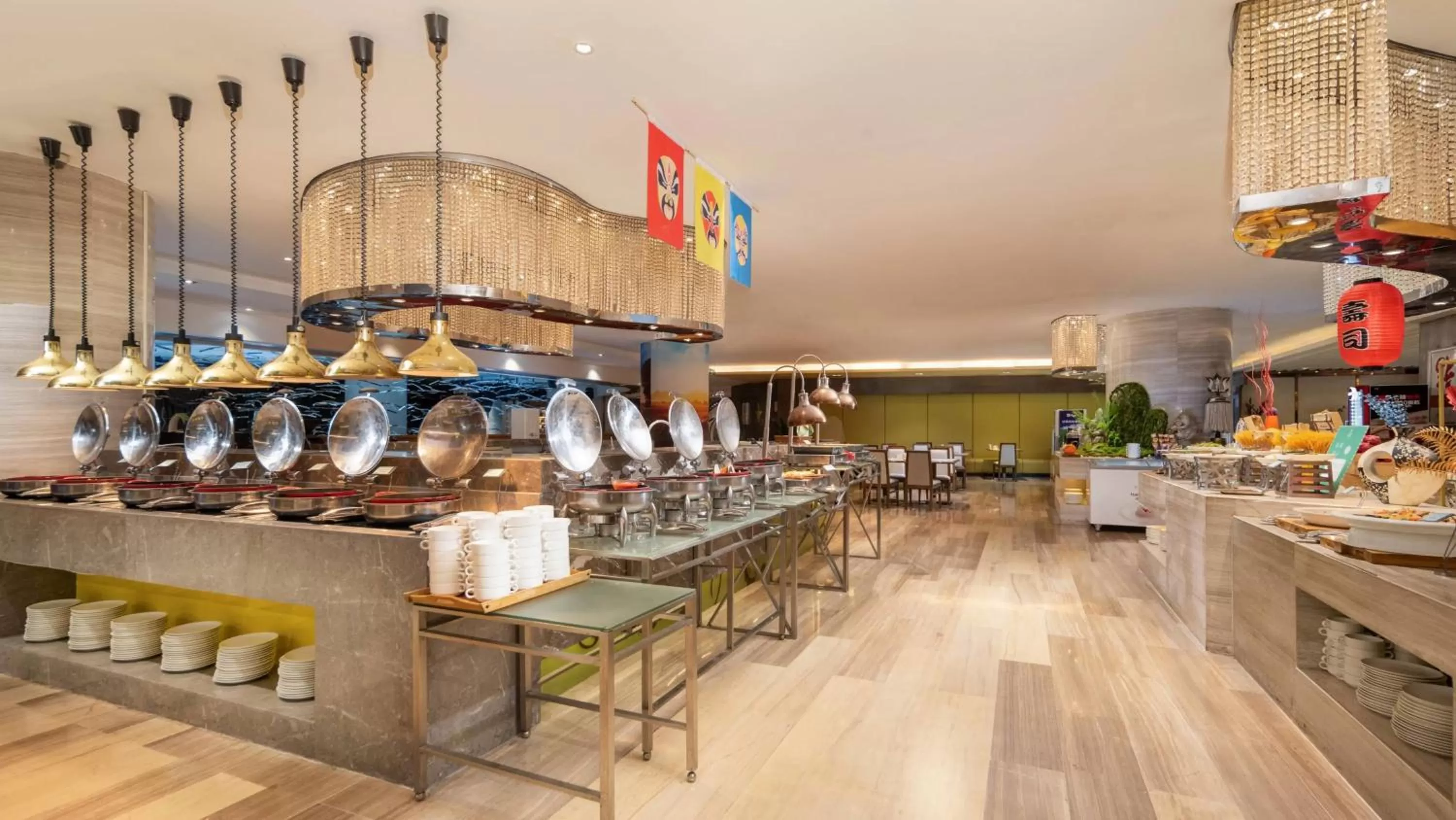 Restaurant/places to eat in Holiday Inn Shijiazhuang Central by IHG