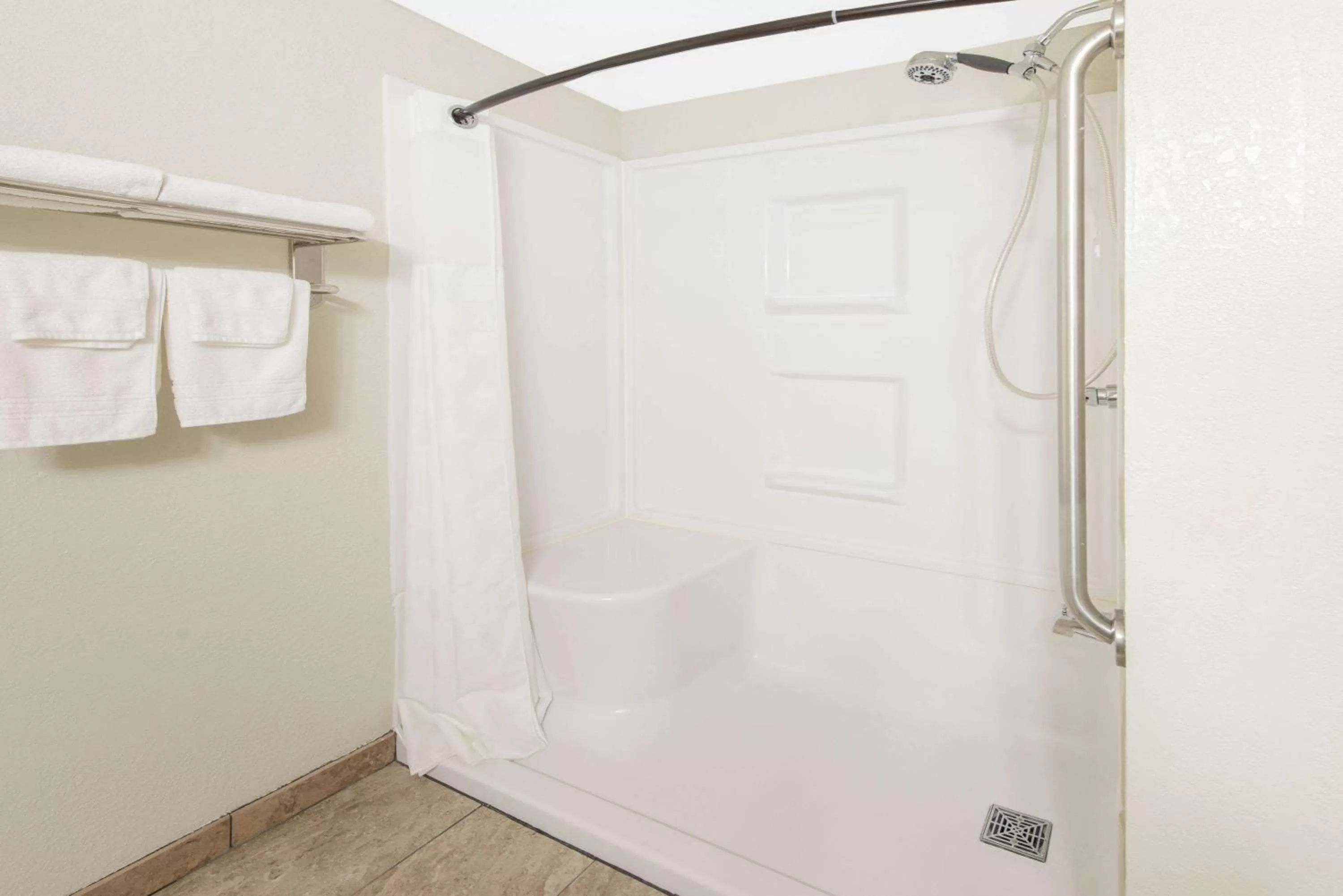 Bathroom in Super 8 by Wyndham Moberly MO