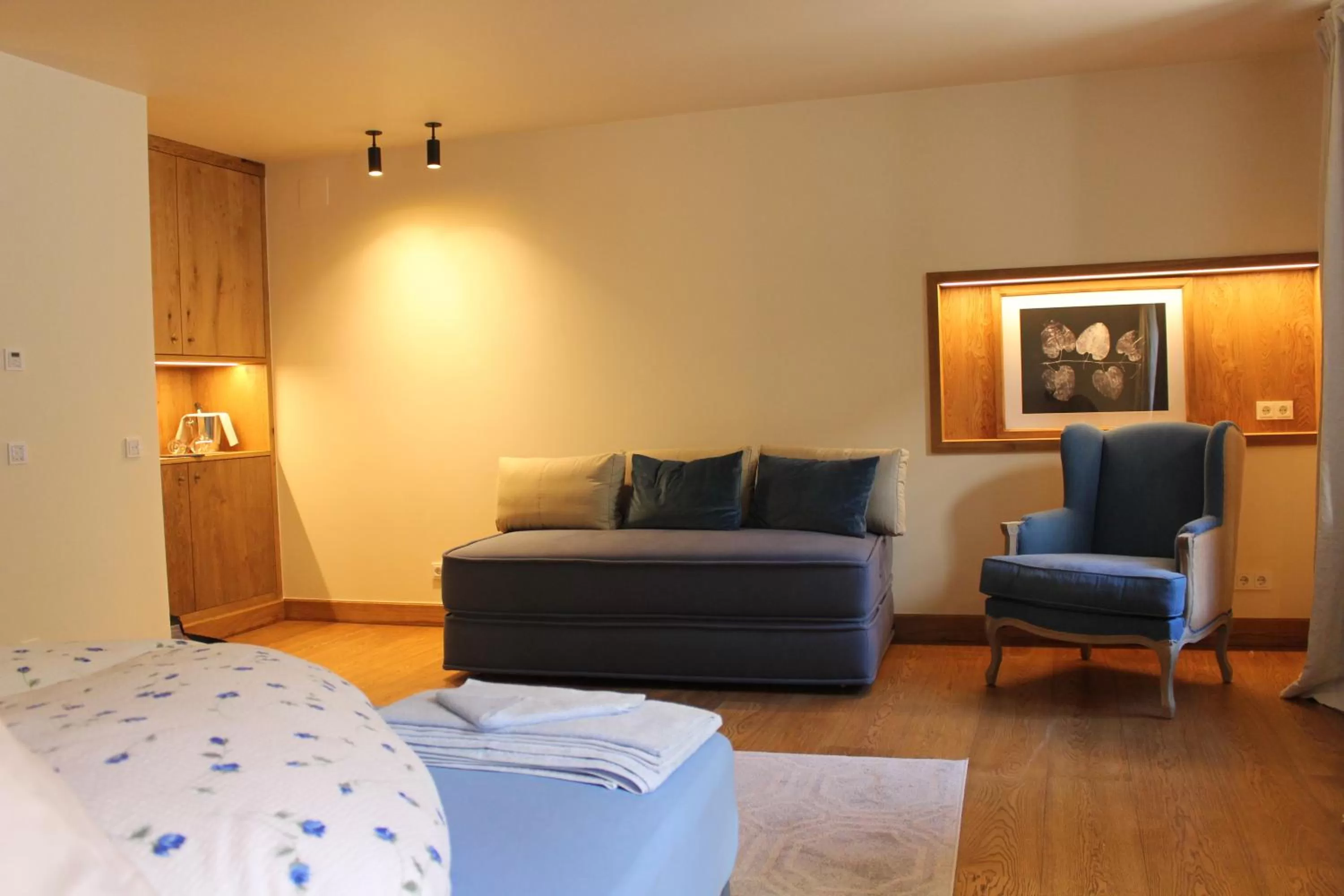 Bed in Augustiner in Meran