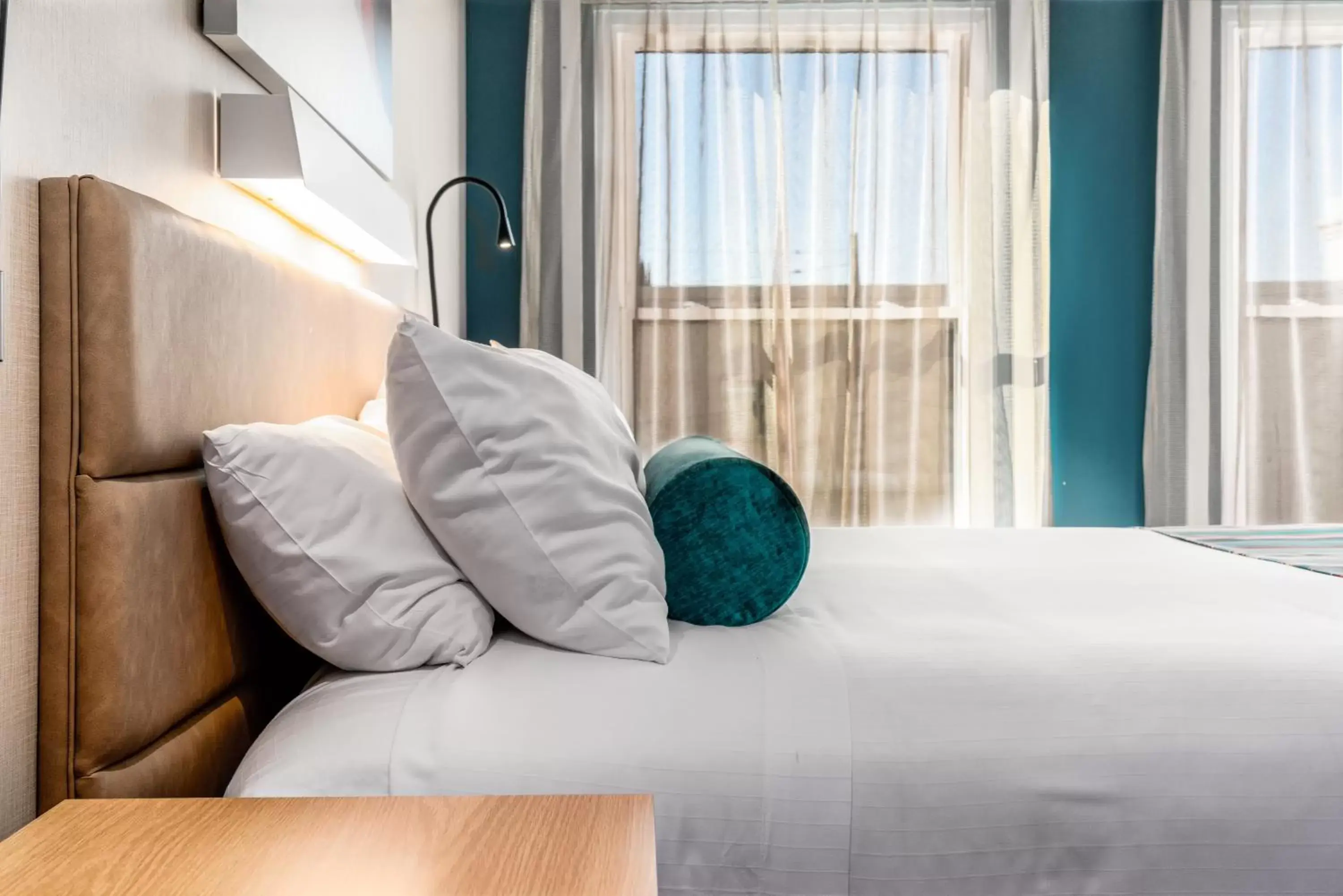 Standard King City View in Century Park Hotel LA Standard King City View in Century Park Hotel LA