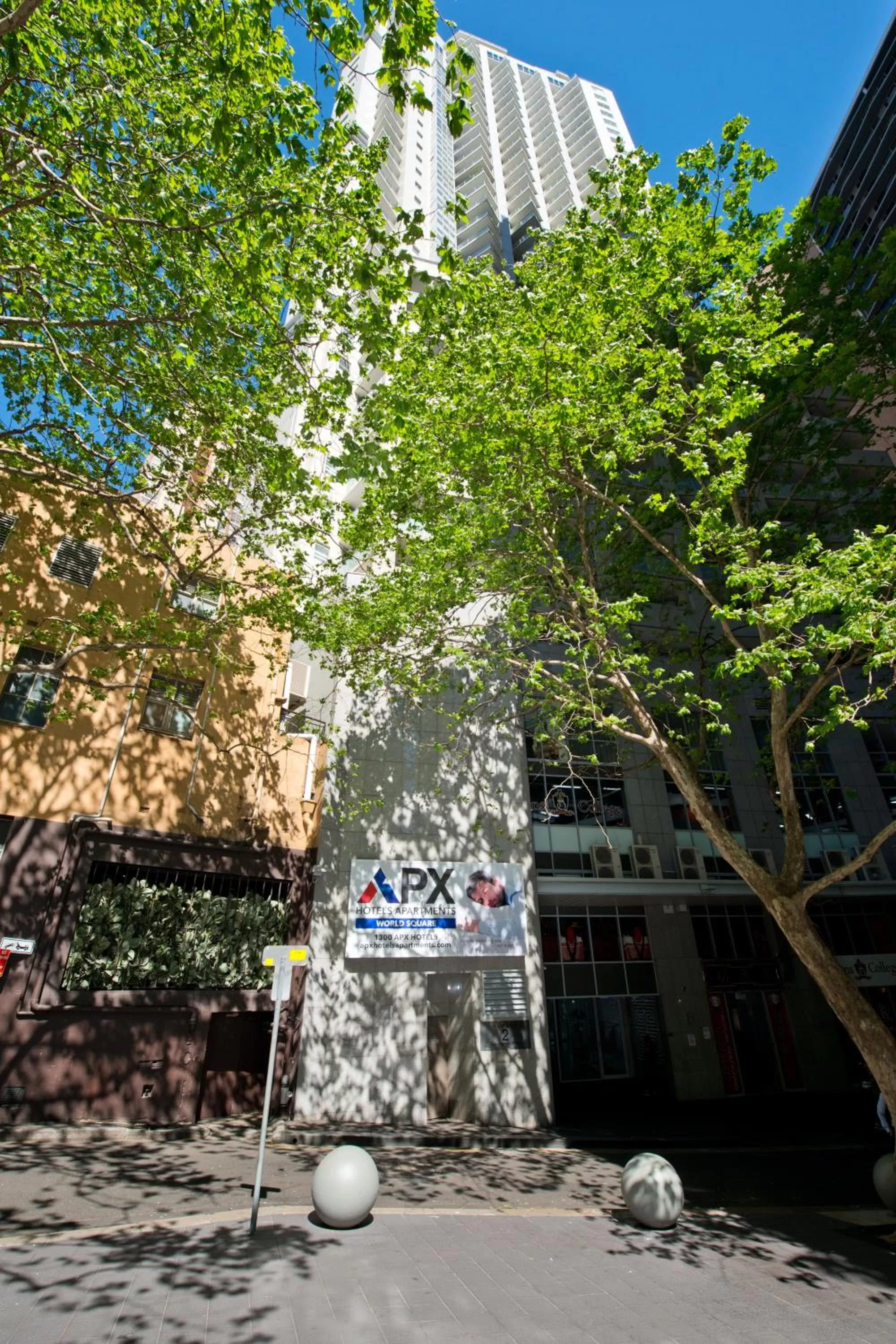 Property building in APX World Square