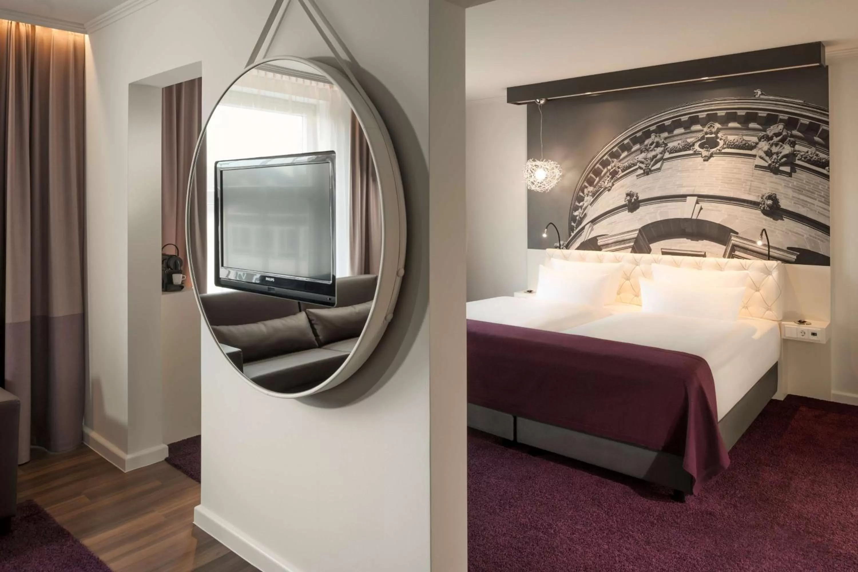 Photo of the whole room, Bed in Dorint Kongresshotel Mannheim