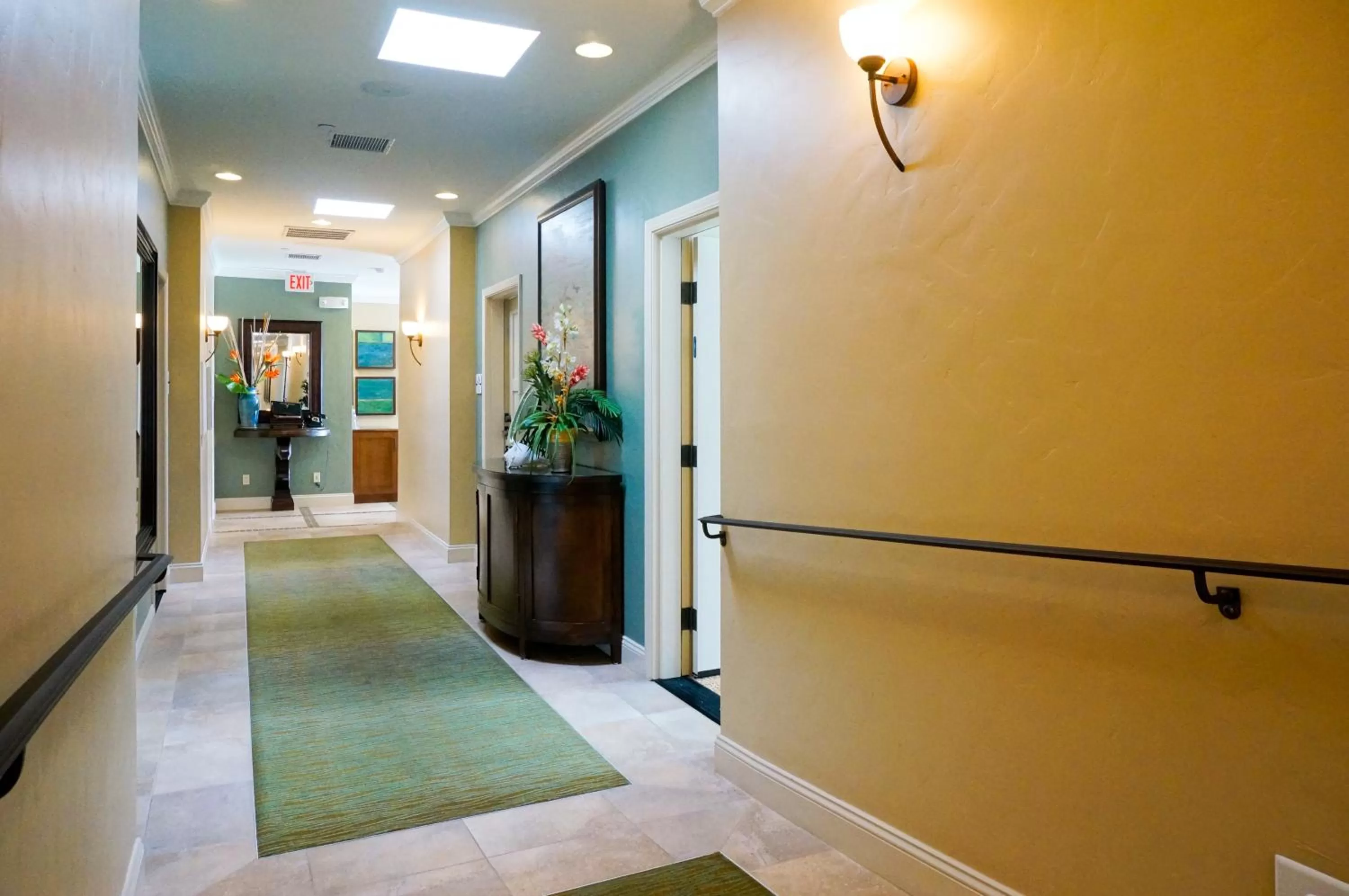 Decorative detail in Blue Dolphin Inn