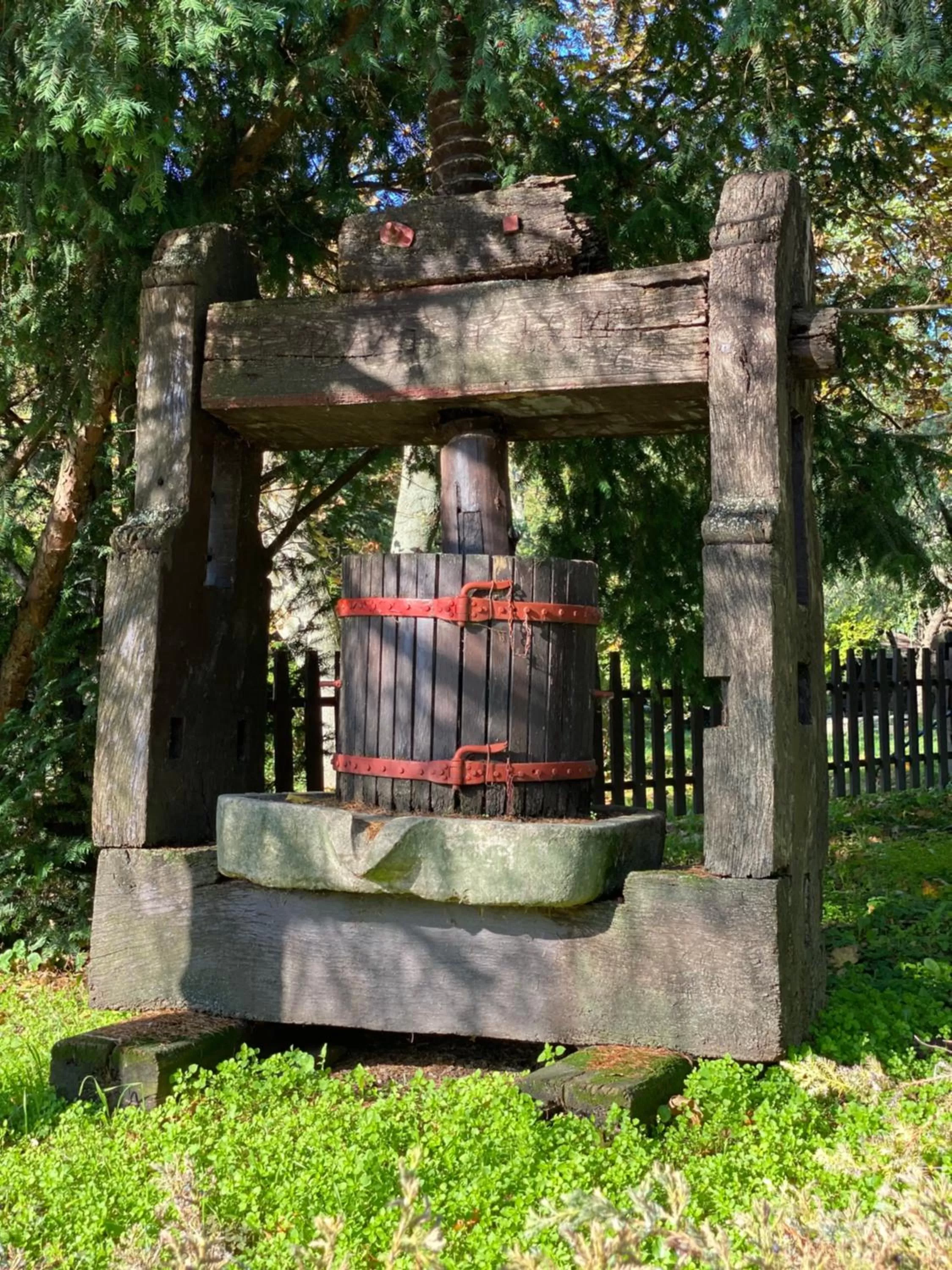 Garden, BBQ Facilities in A Fogadó