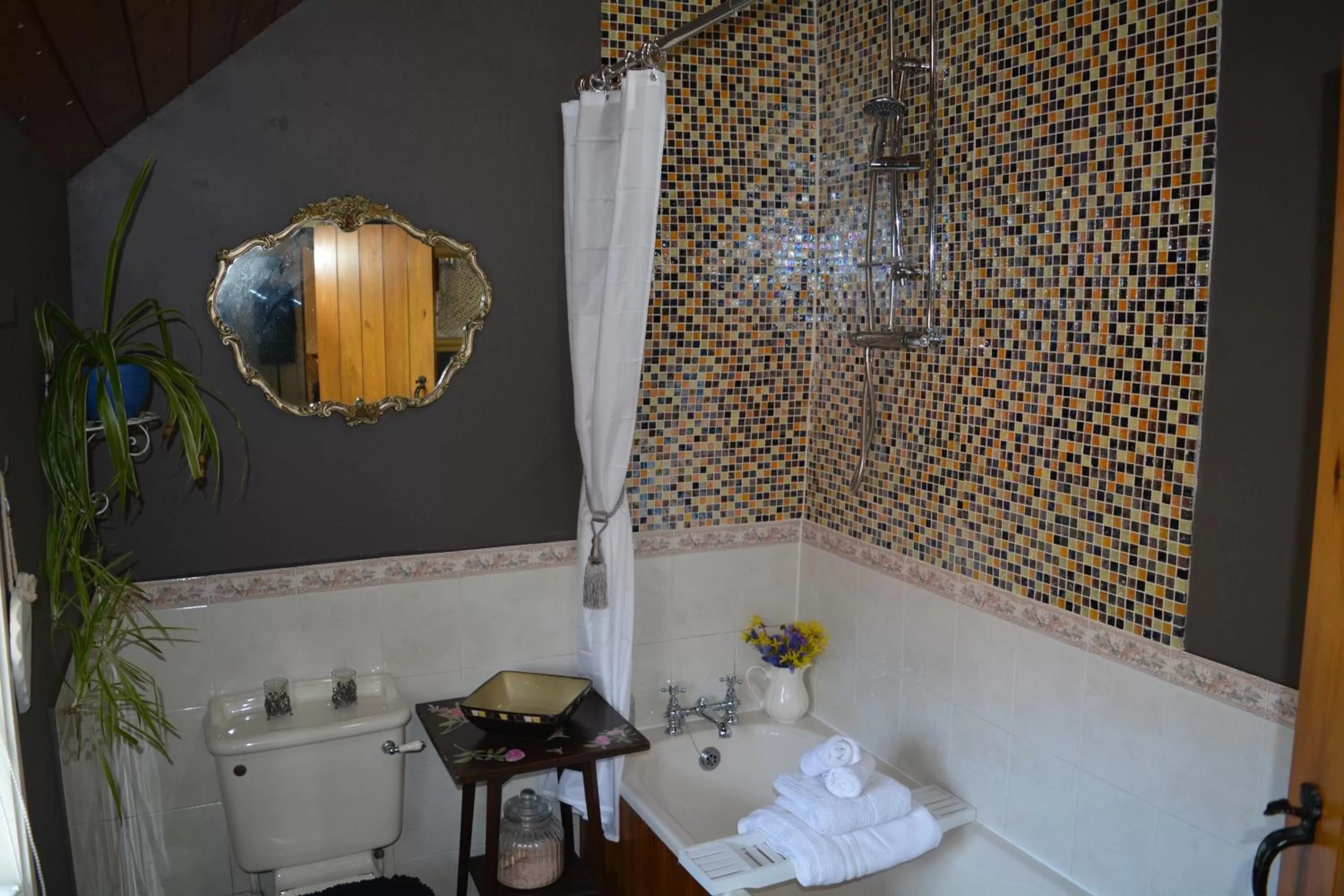 Bathroom in BohemianBreezeBreaks