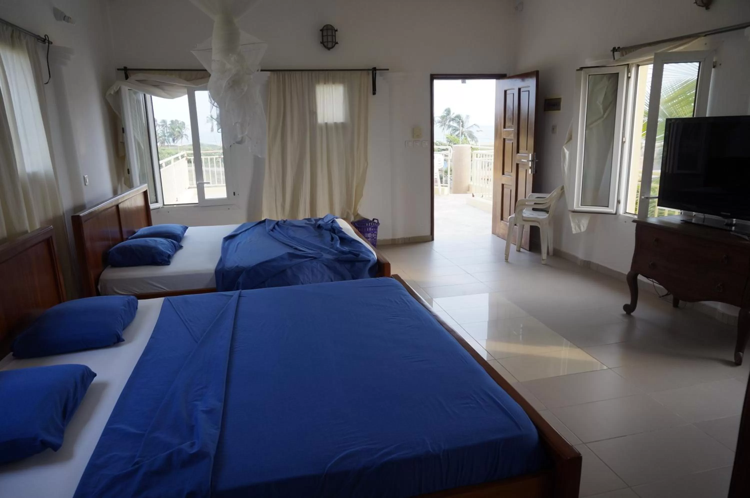 Photo of the whole room, Bed in Ramaya Auberge Espagnole