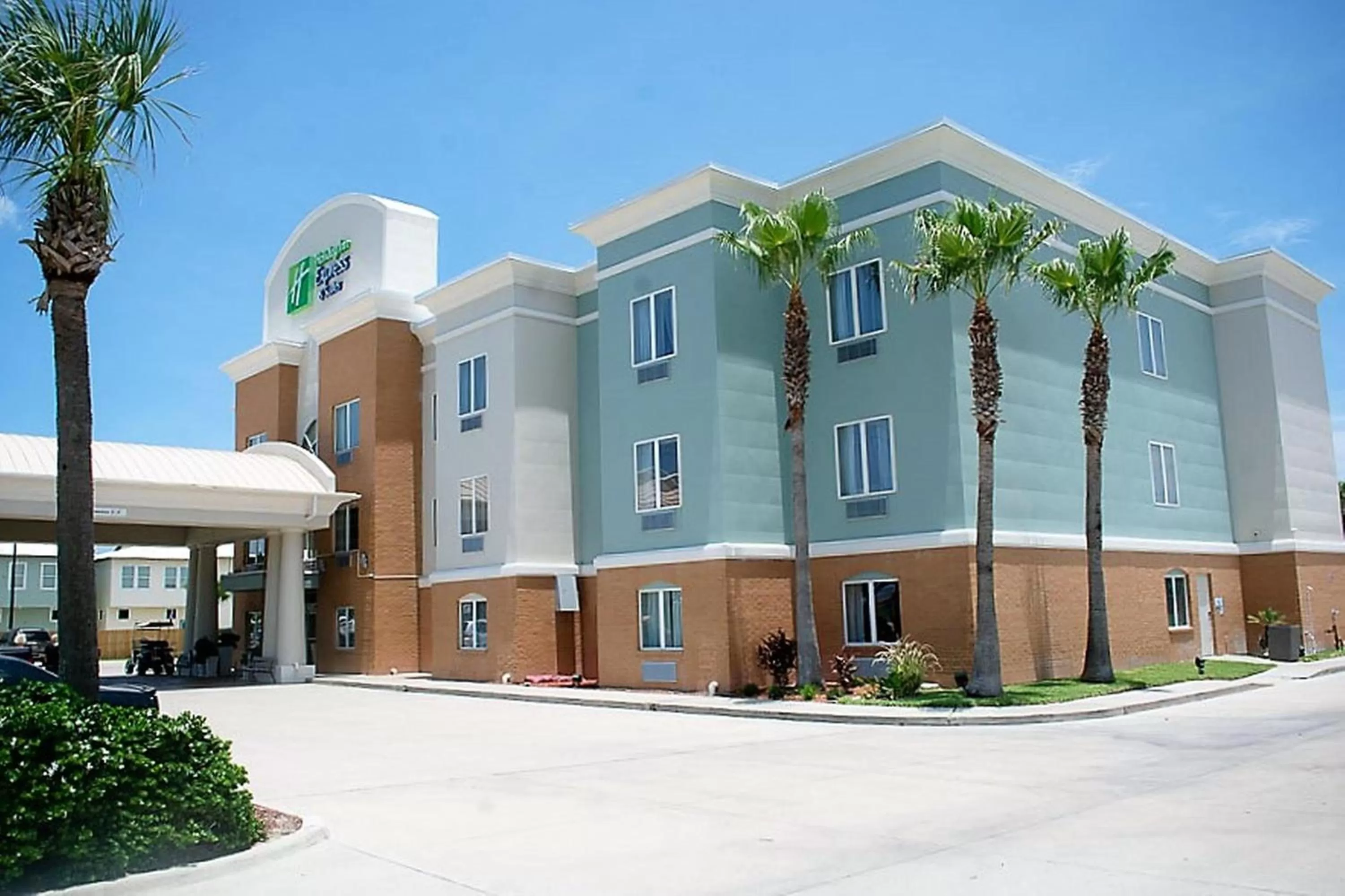 Property building in Holiday Inn Express Hotel and Suites Port Aransas/Beach Area by IHG