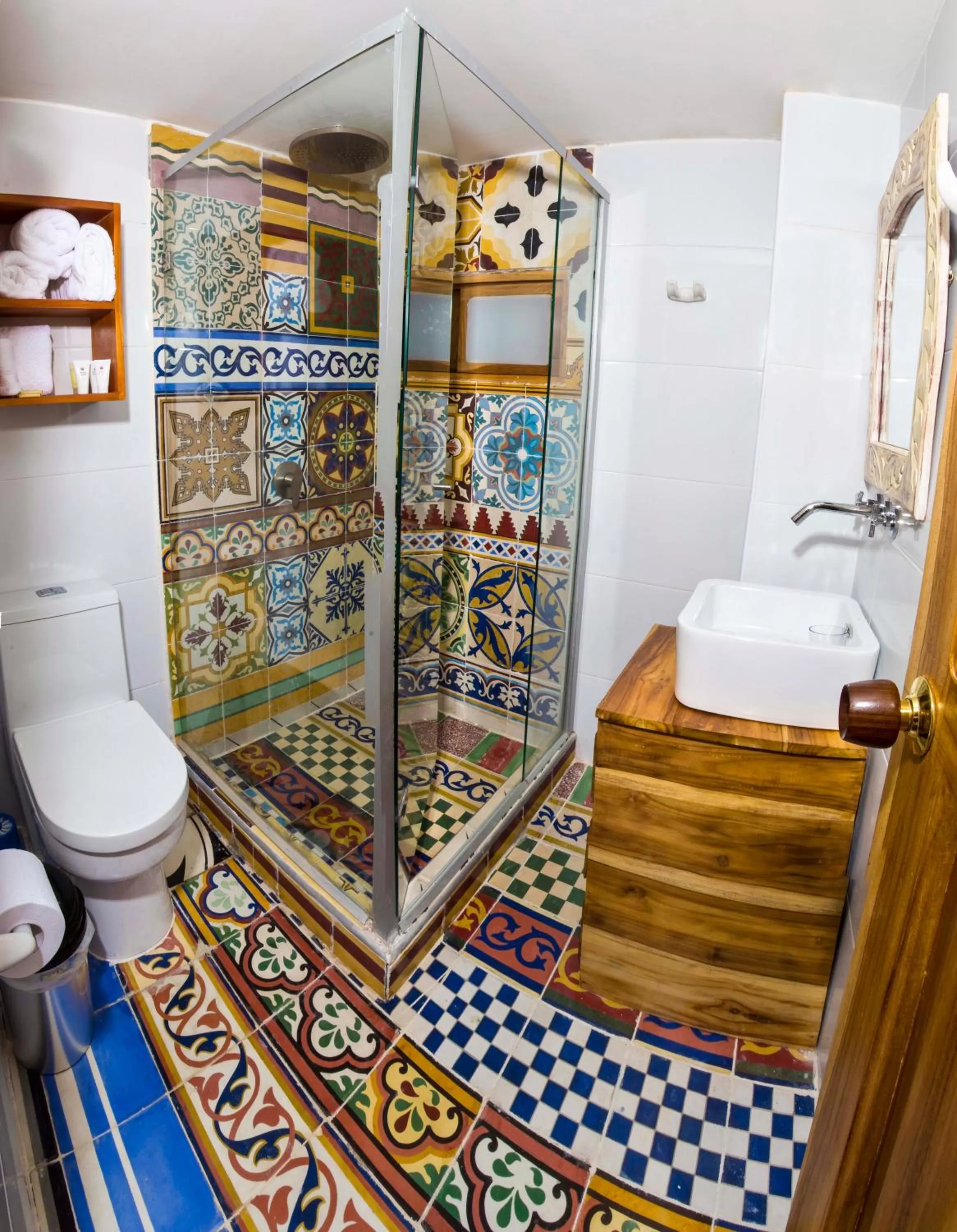 Bathroom in Voilá Signature Casa Isabel