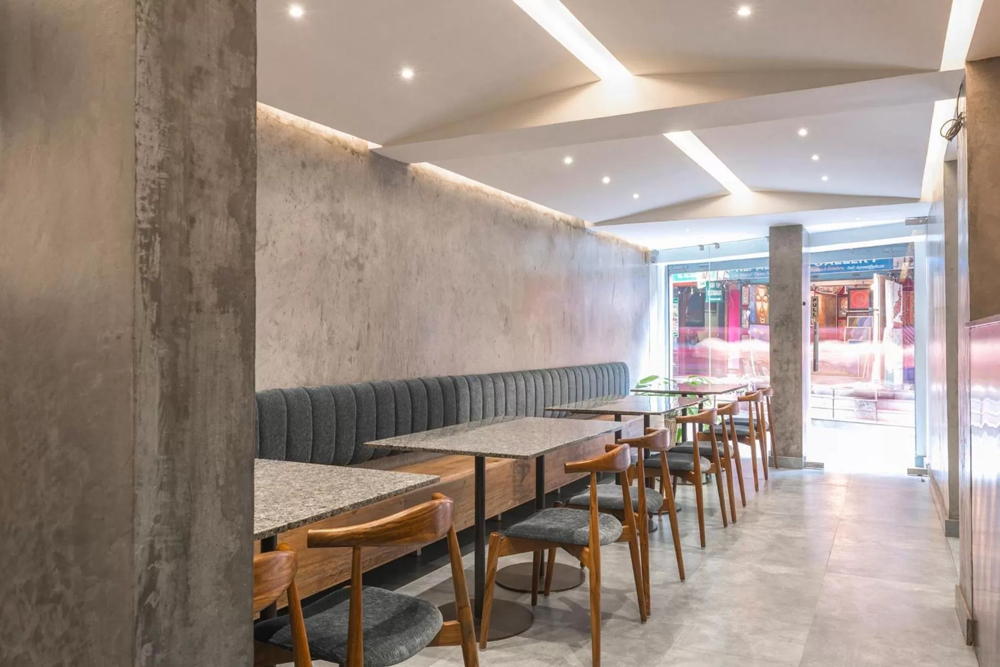 Restaurant/places to eat in 9ine Thamel Hotel