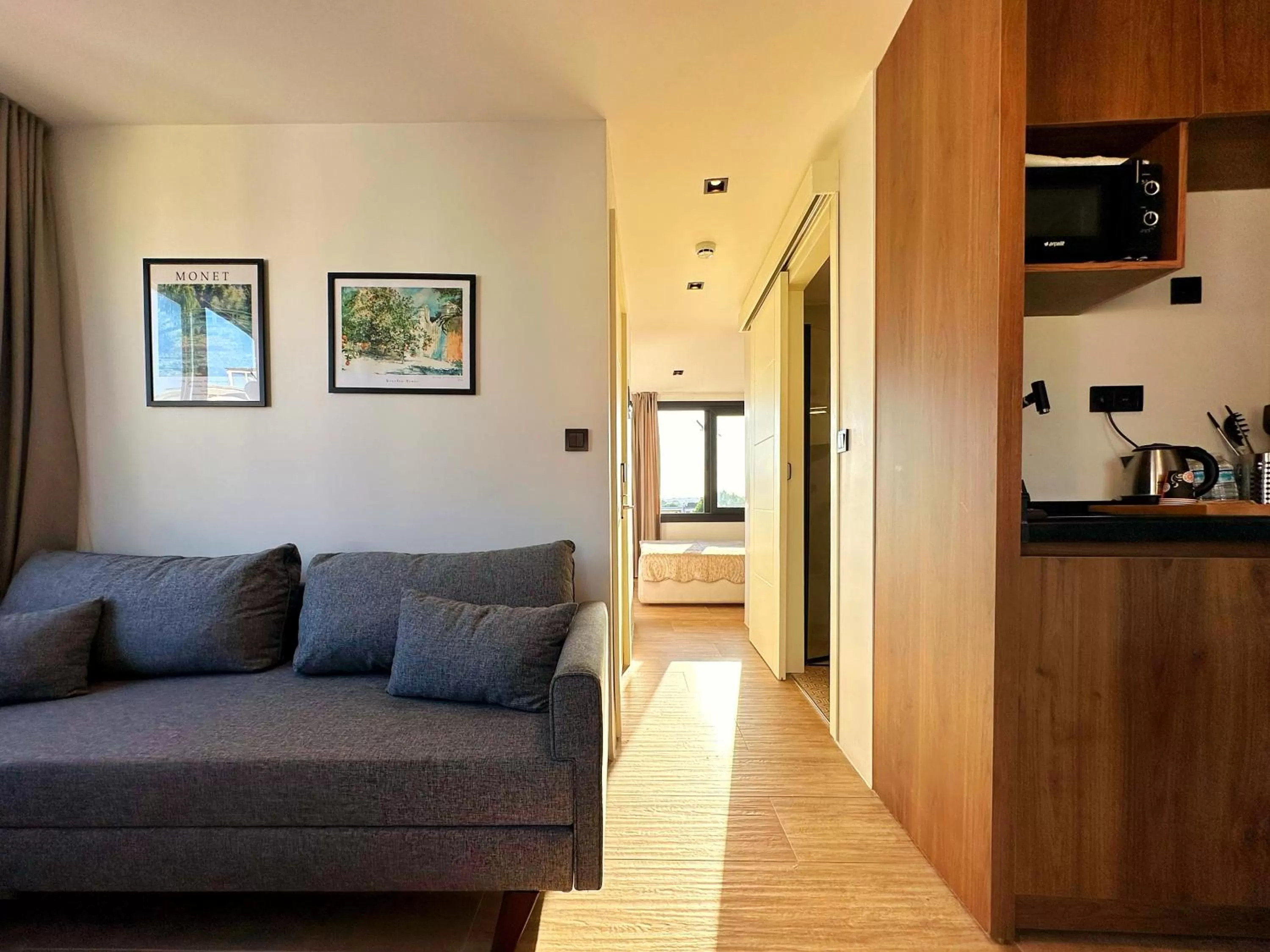 Kitchen or kitchenette in Sultan Pier Hotel