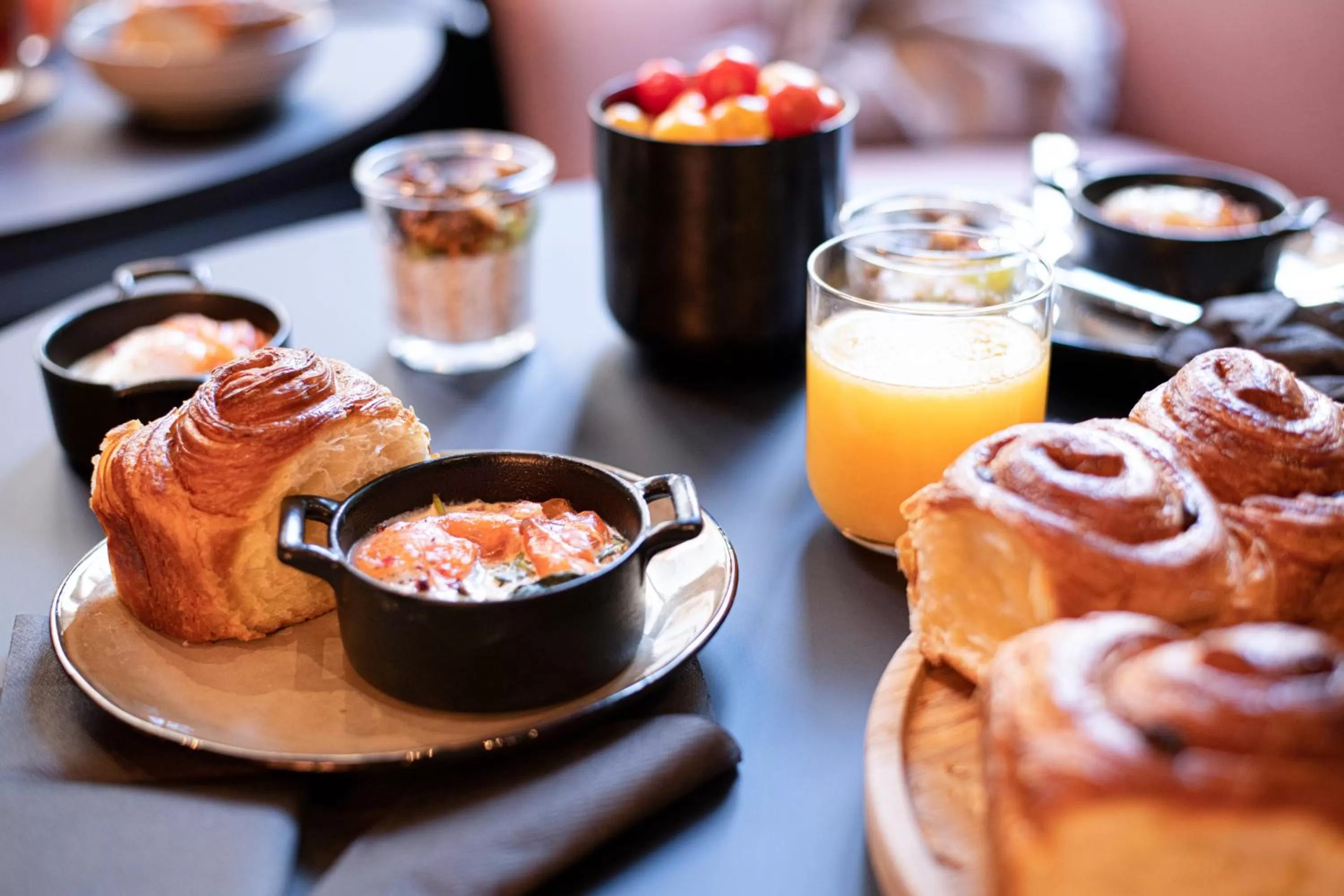 Breakfast in Tribe Carcassonne