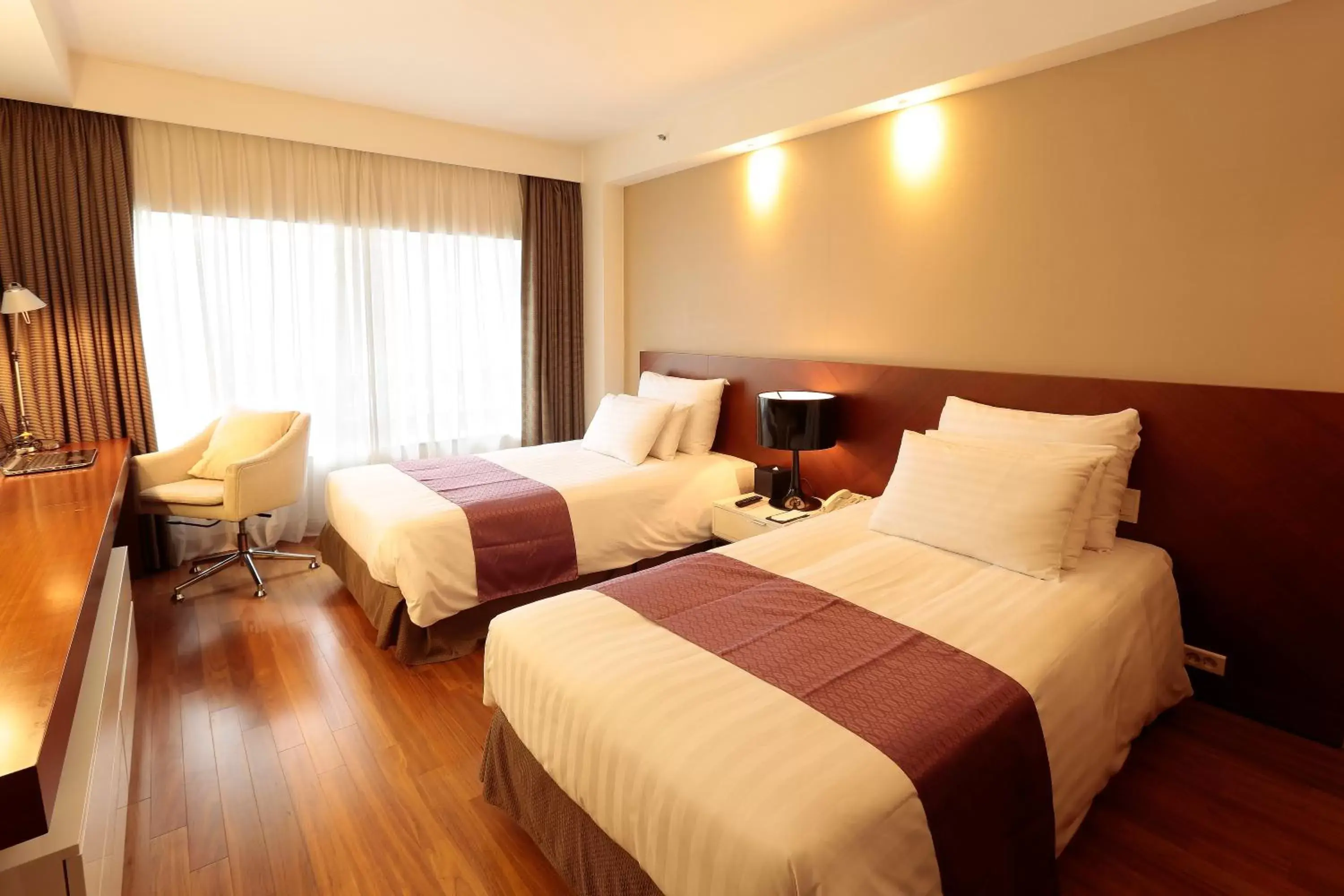 Deluxe Twin Room - Netflix available (Personal account use) in Hotel Kukdo Deluxe Twin Room - Netflix available (Personal account use) in Hotel Kukdo