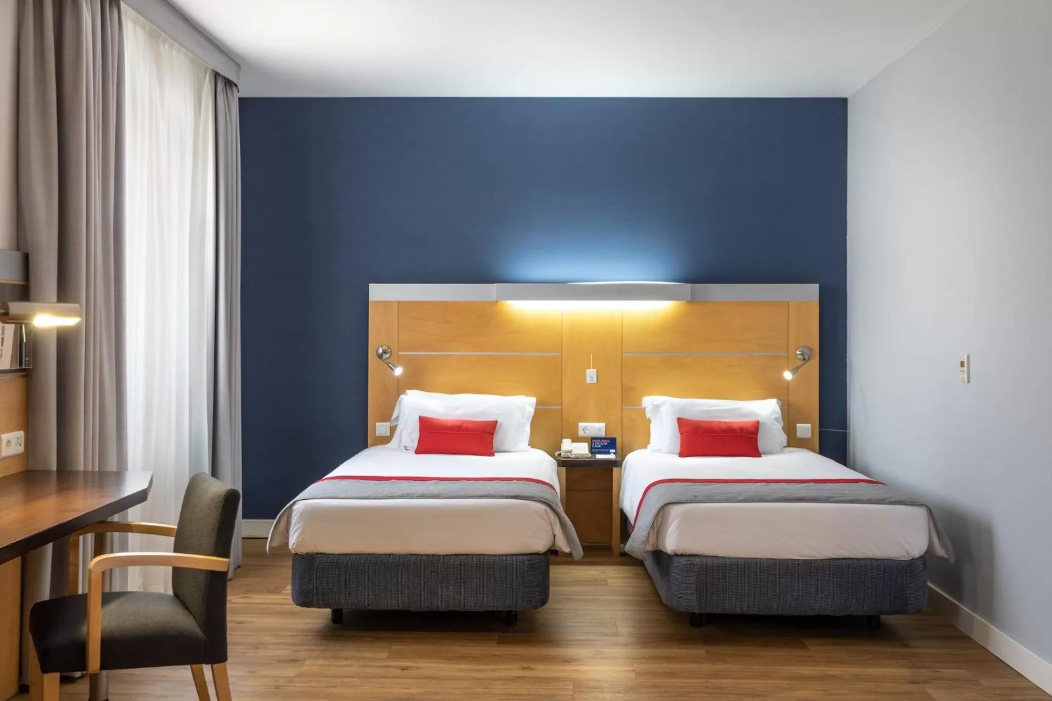 Photo of the whole room, Bed in Holiday Inn Express Lisbon-Oeiras by IHG