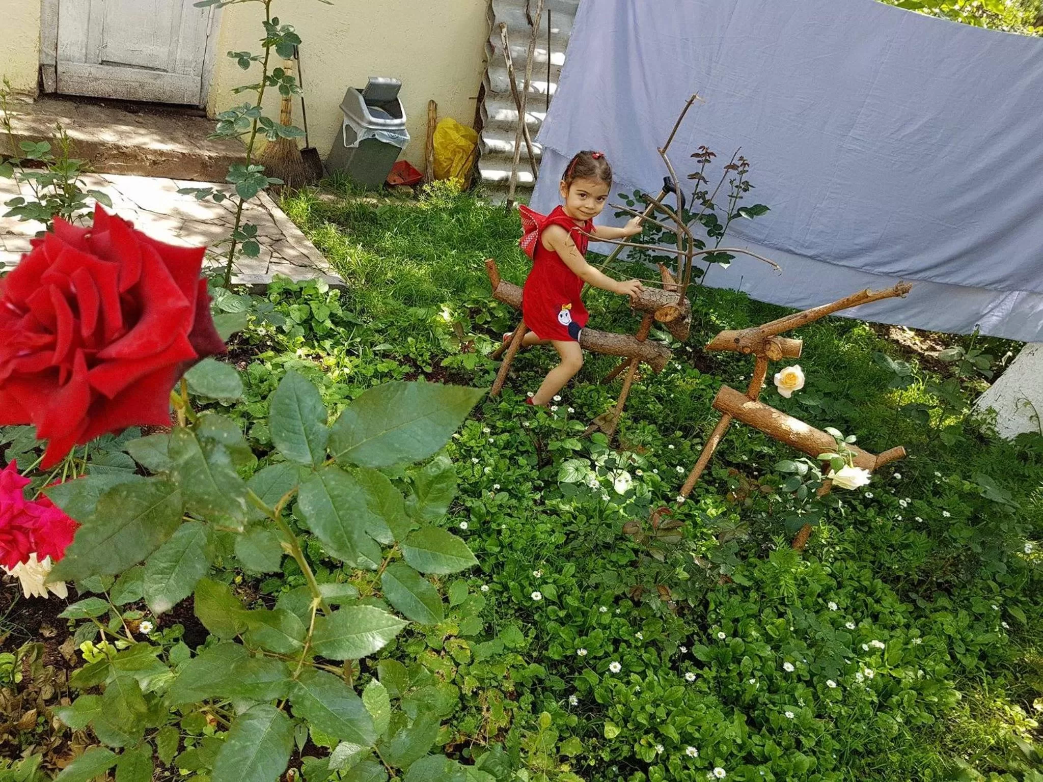 Family in Ruzanna's Bed & Breakfast