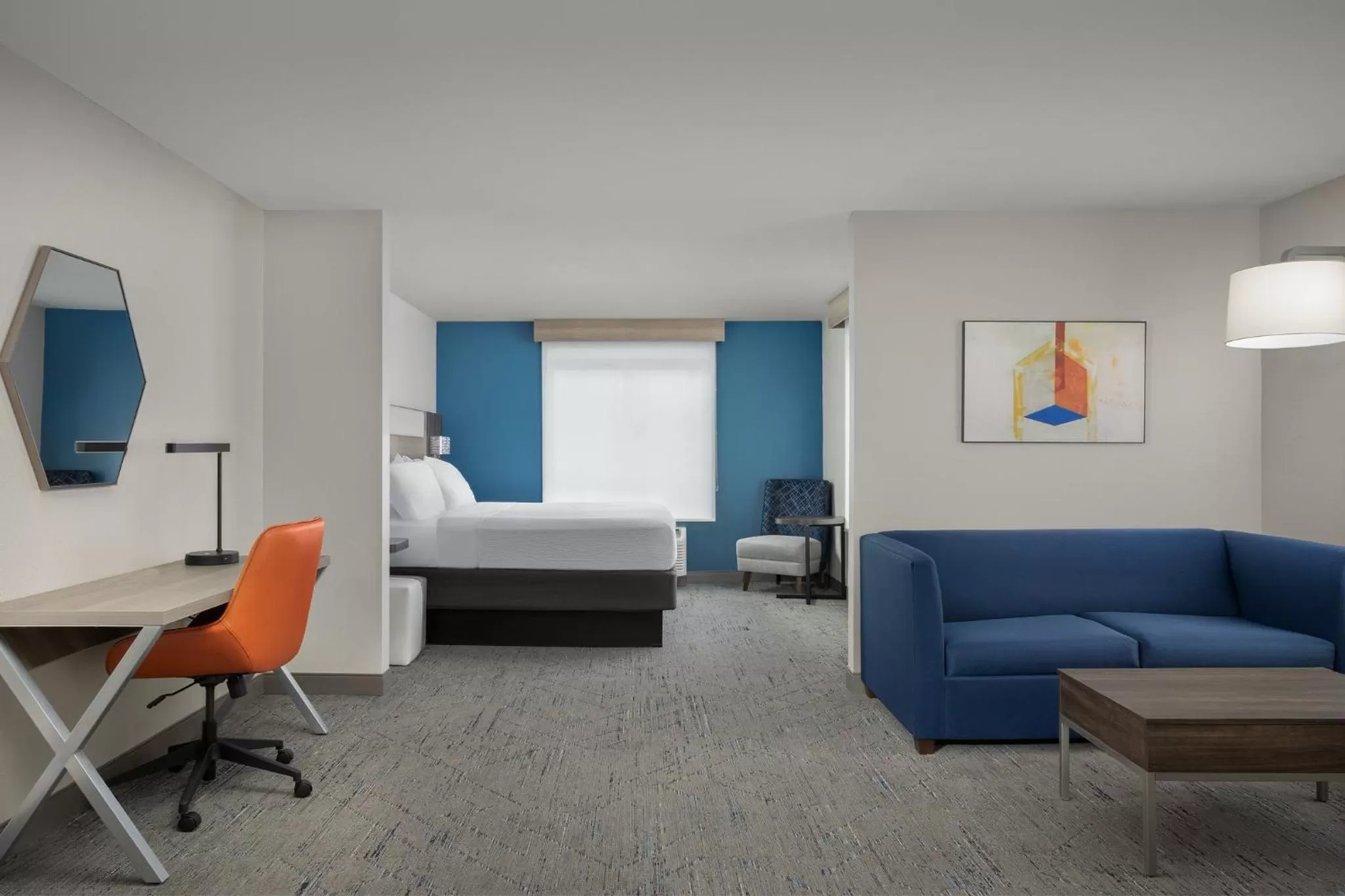 Photo of the whole room, Bed in Holiday Inn Express & Suites Superior by IHG