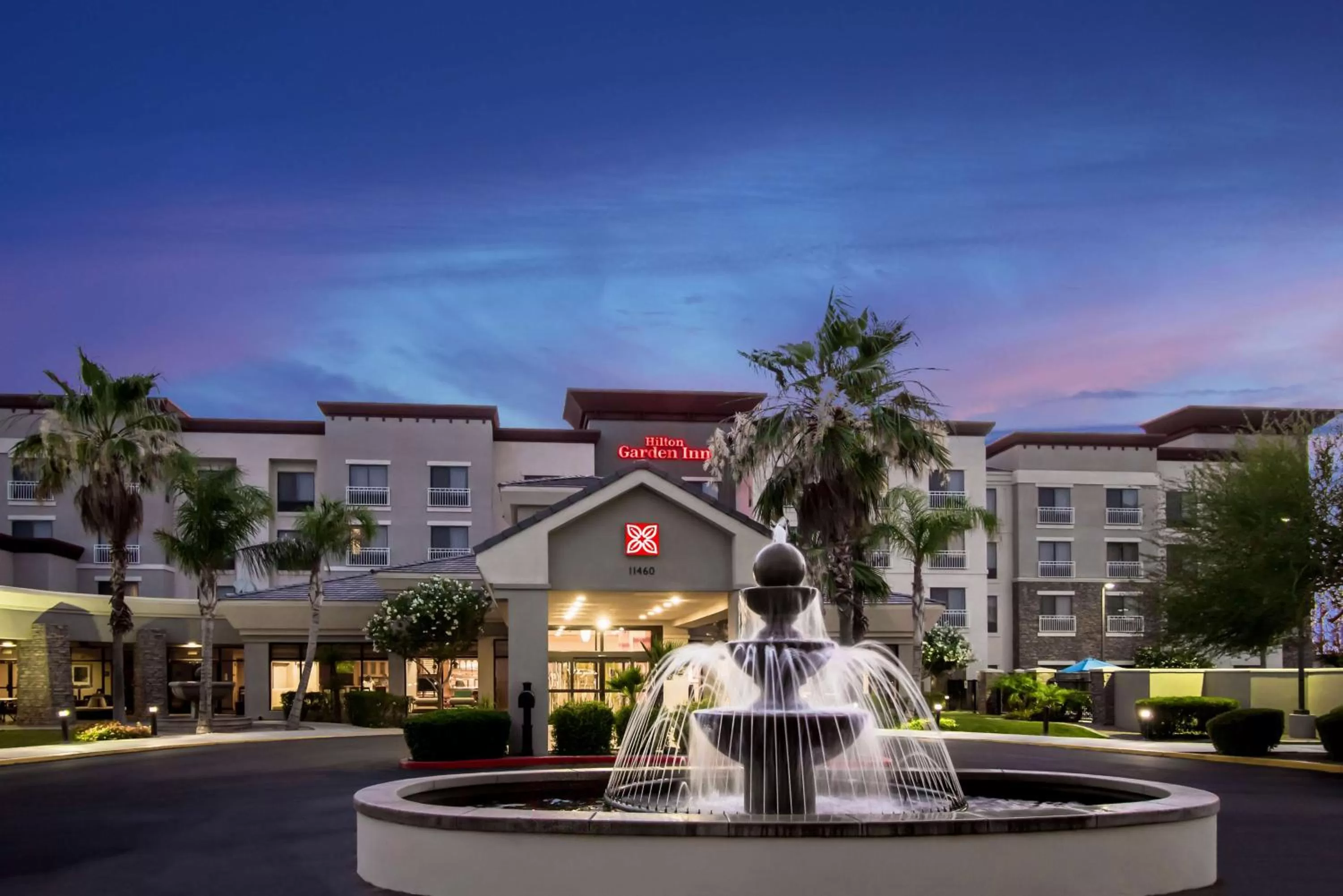 Property building in Hilton Garden Inn Phoenix/Avondale