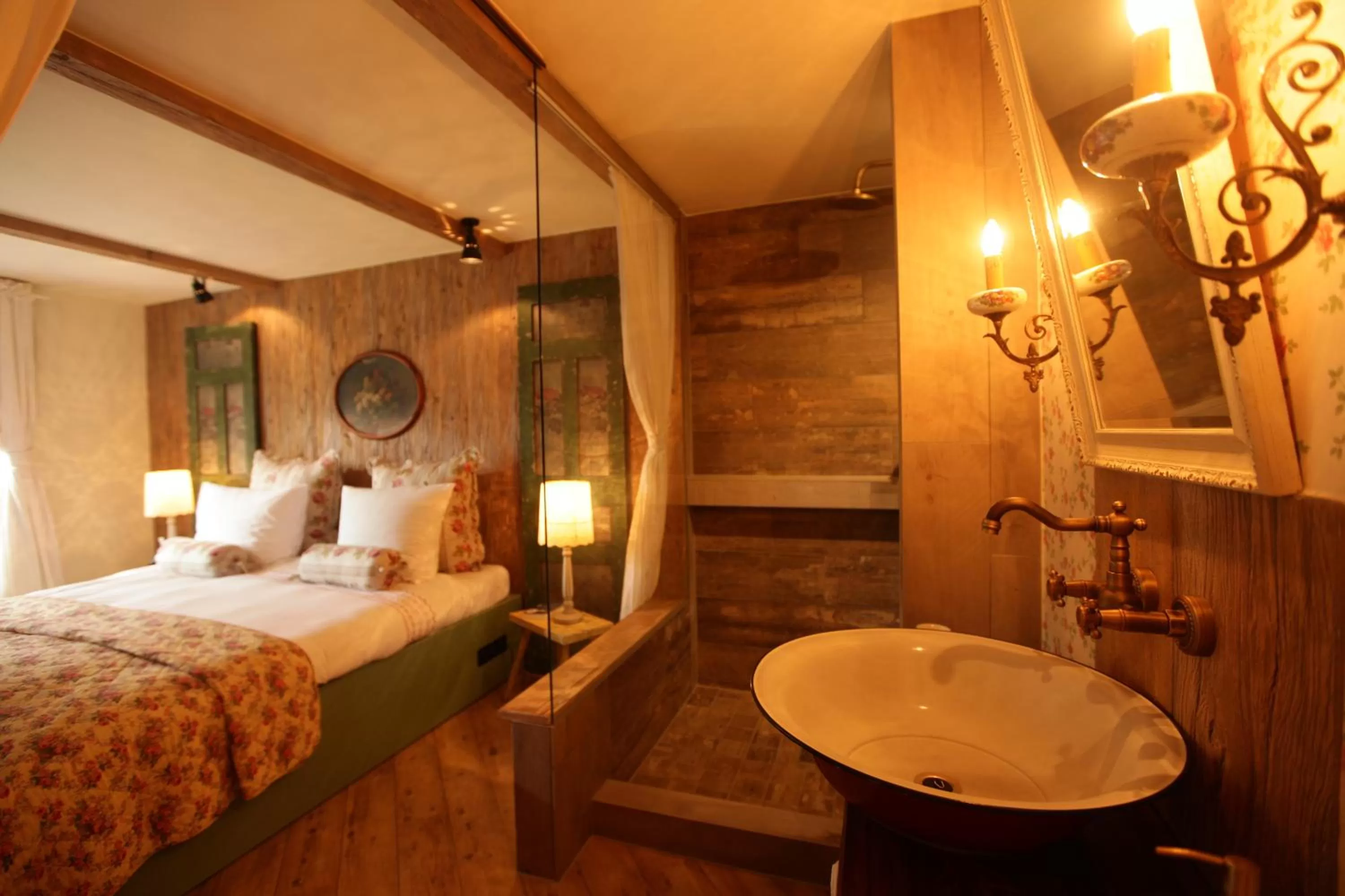 Bathroom in Weißt Du noch - Gästehäuser & Suiten