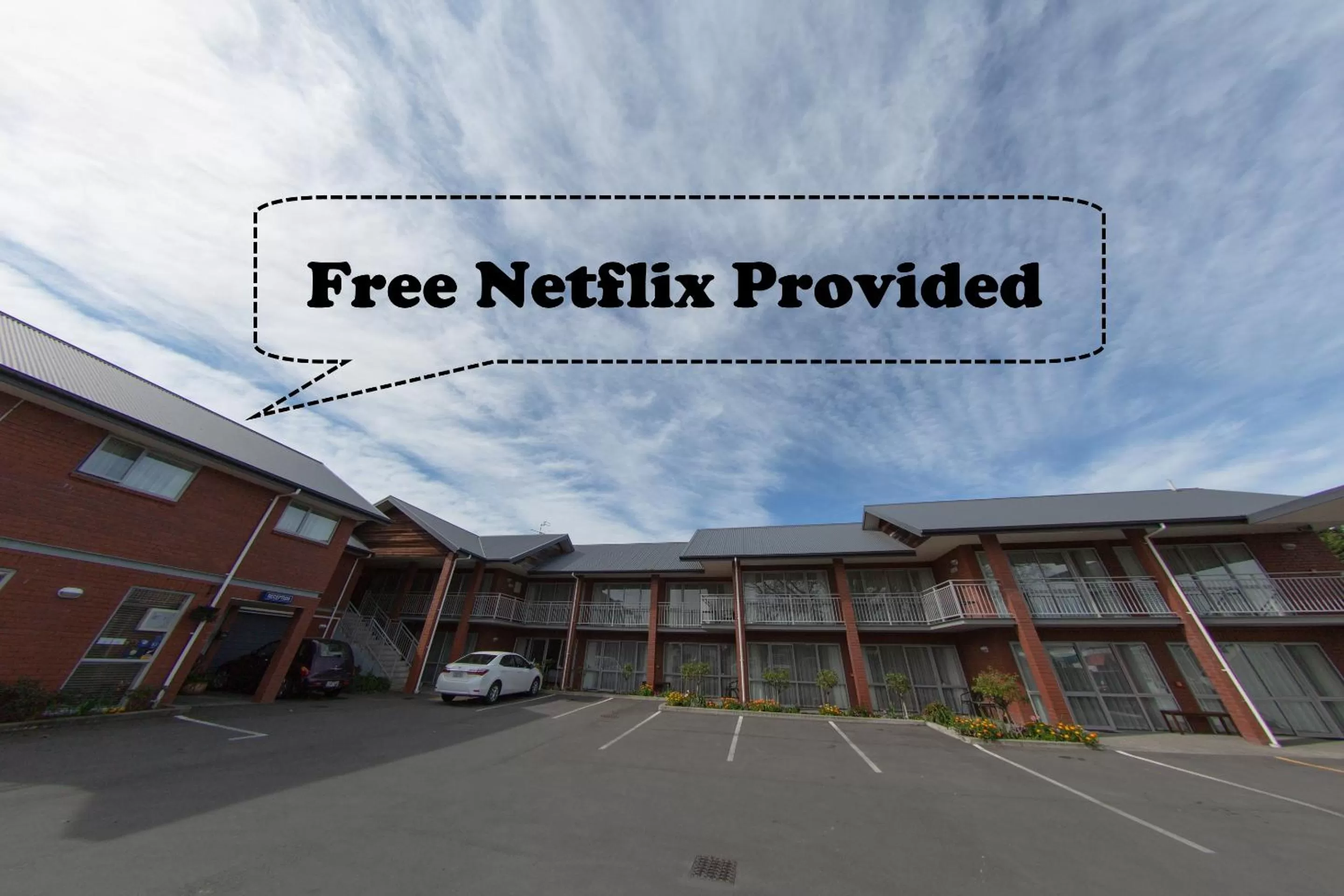 Entertainment in Cranford Oak Motel