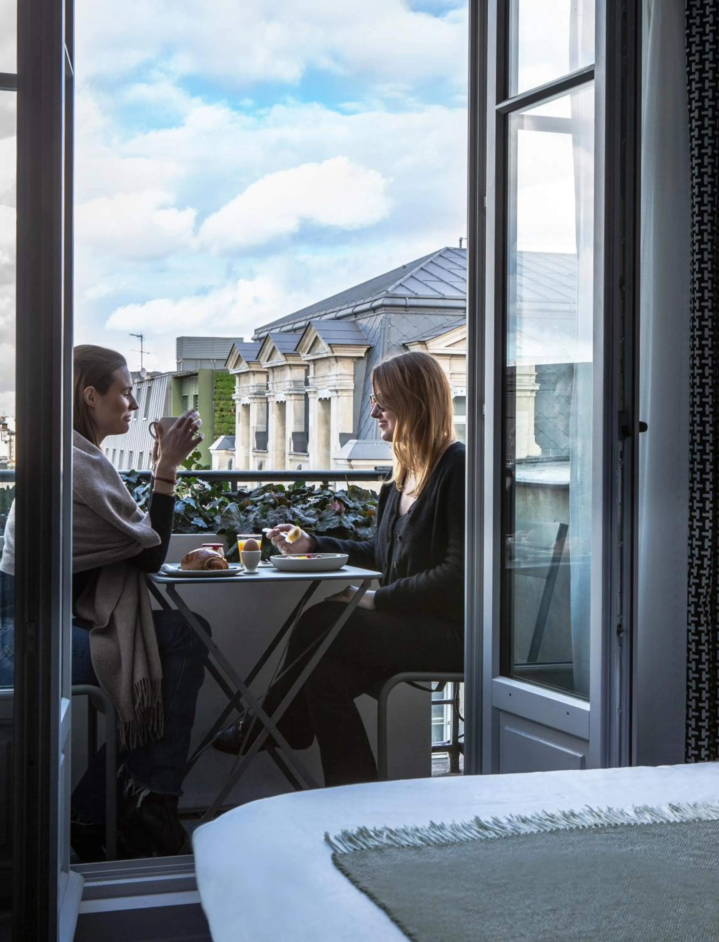 Restaurant/places to eat in Hotel Flanelles Paris