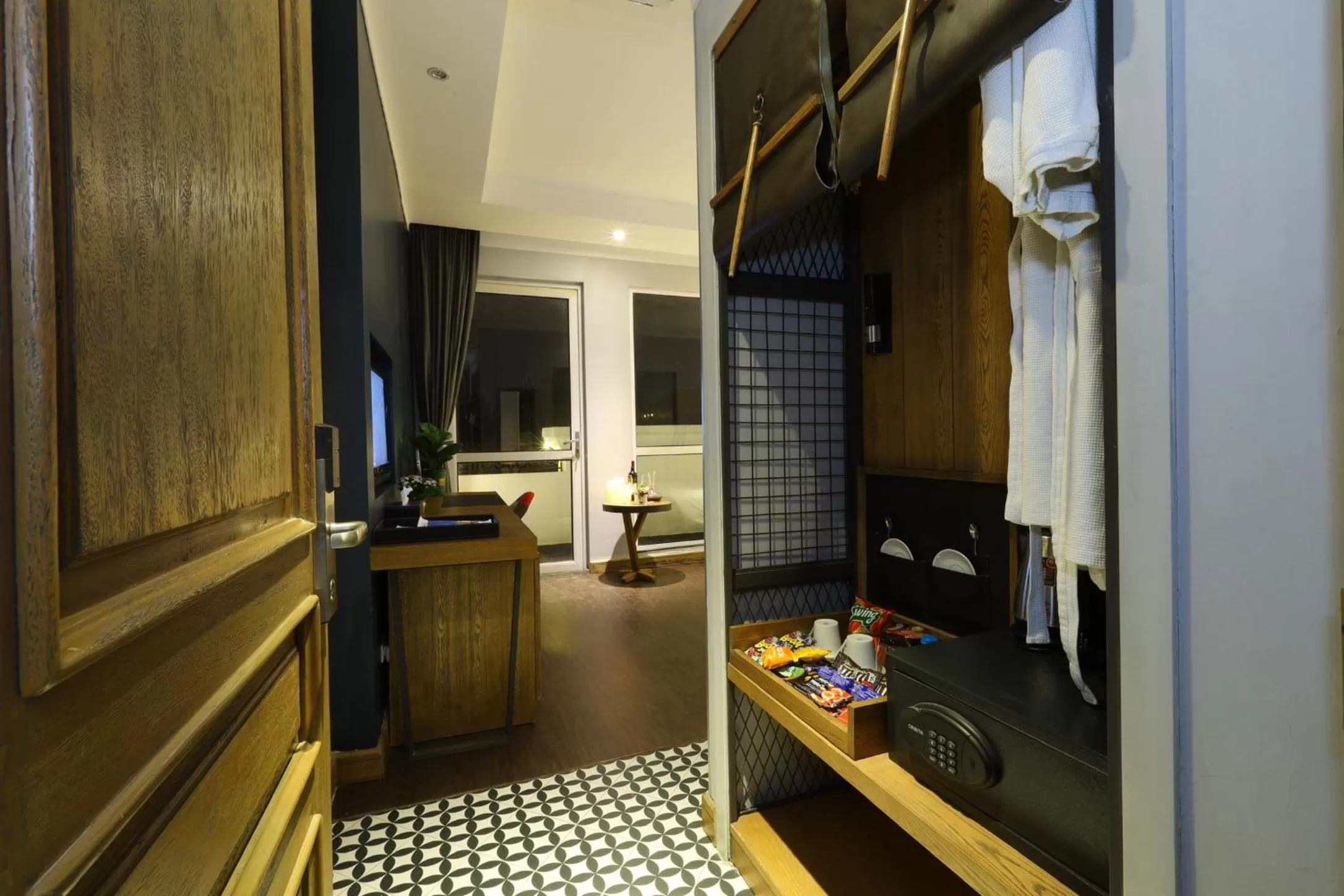 Facade/entrance in HaNoi Calido Hotel