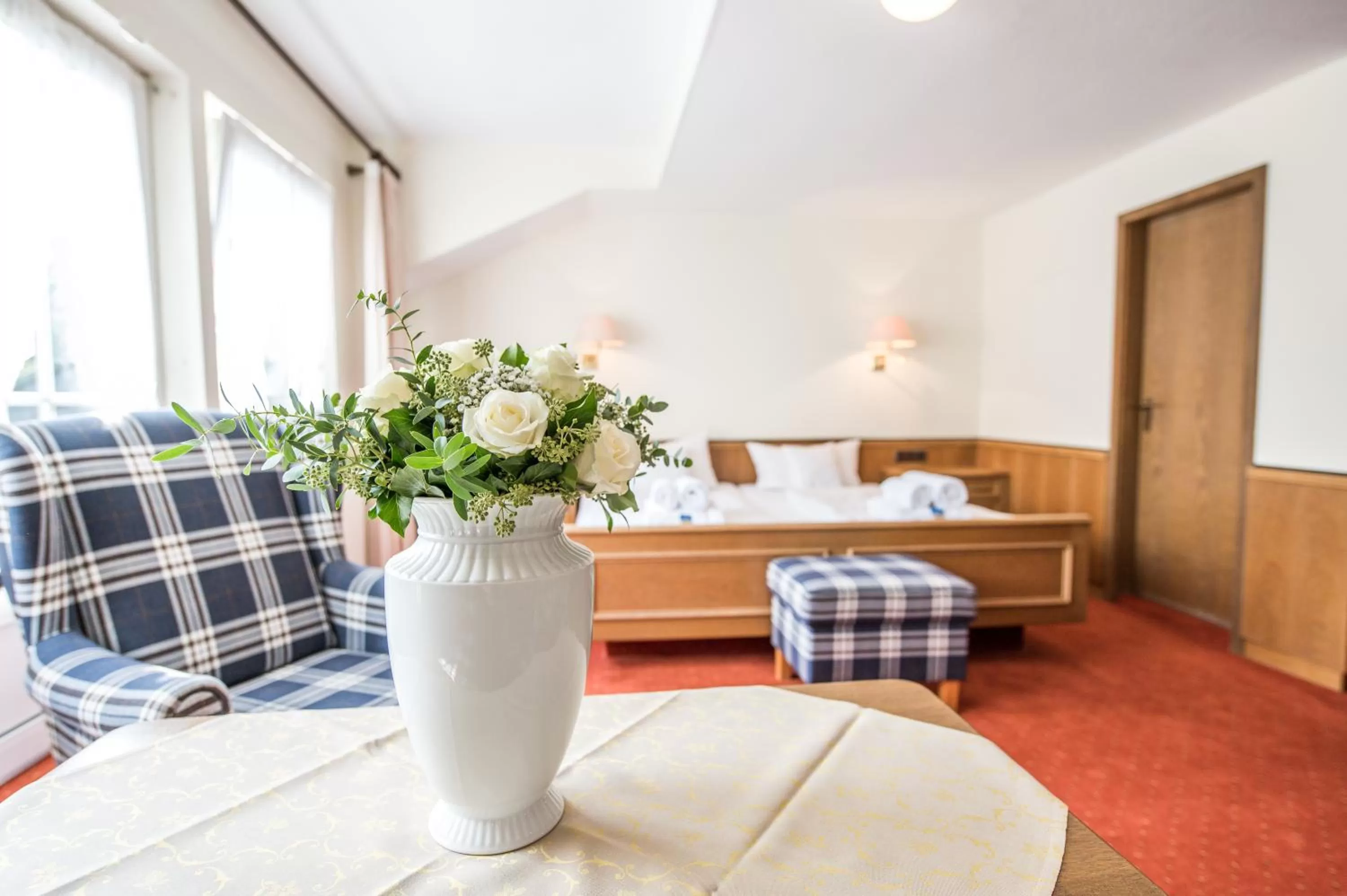 Photo of the whole room, Bed in Hotel Hanses-Bräutigam