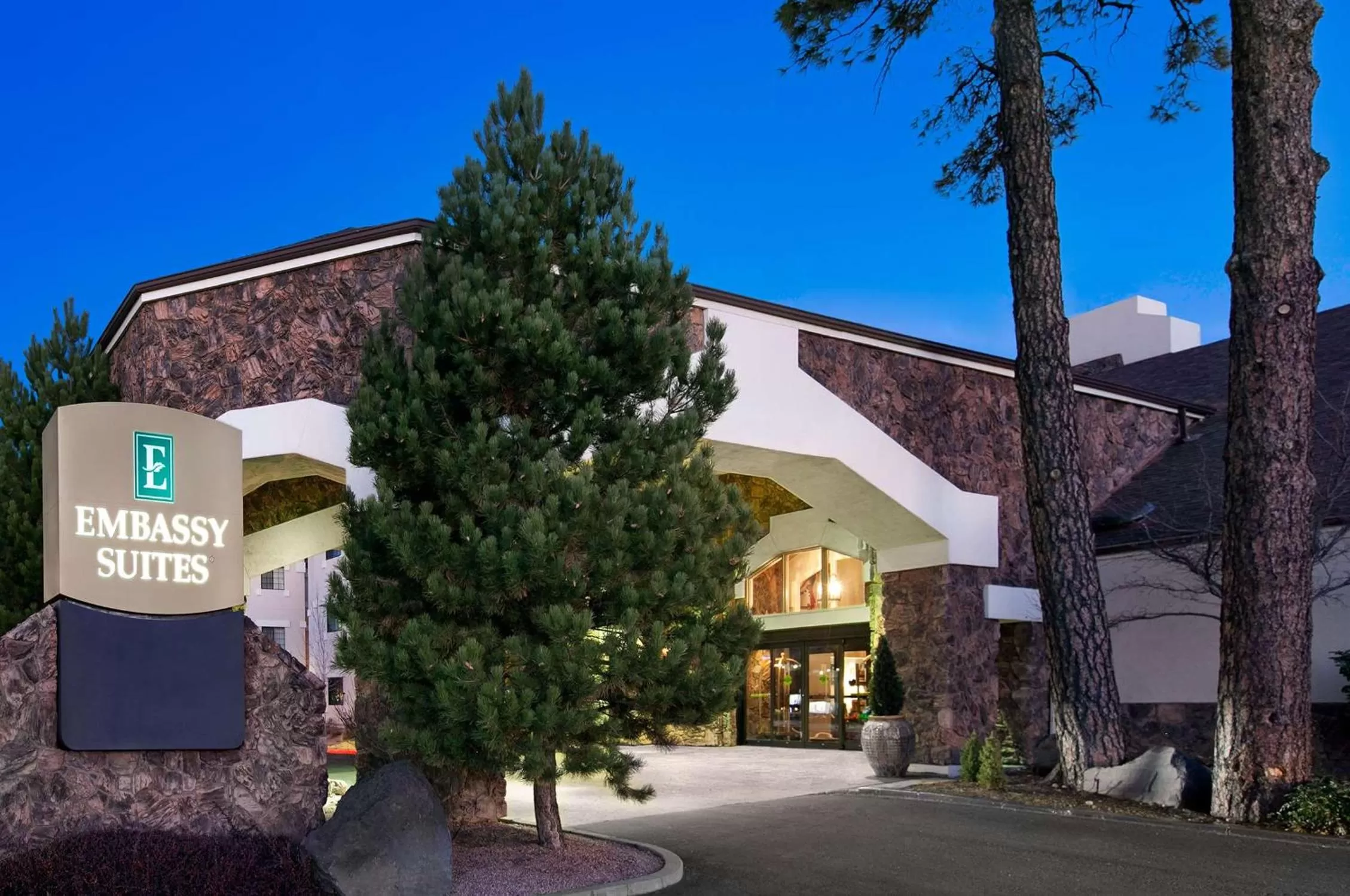 Property building in Embassy Suites by Hilton Flagstaff