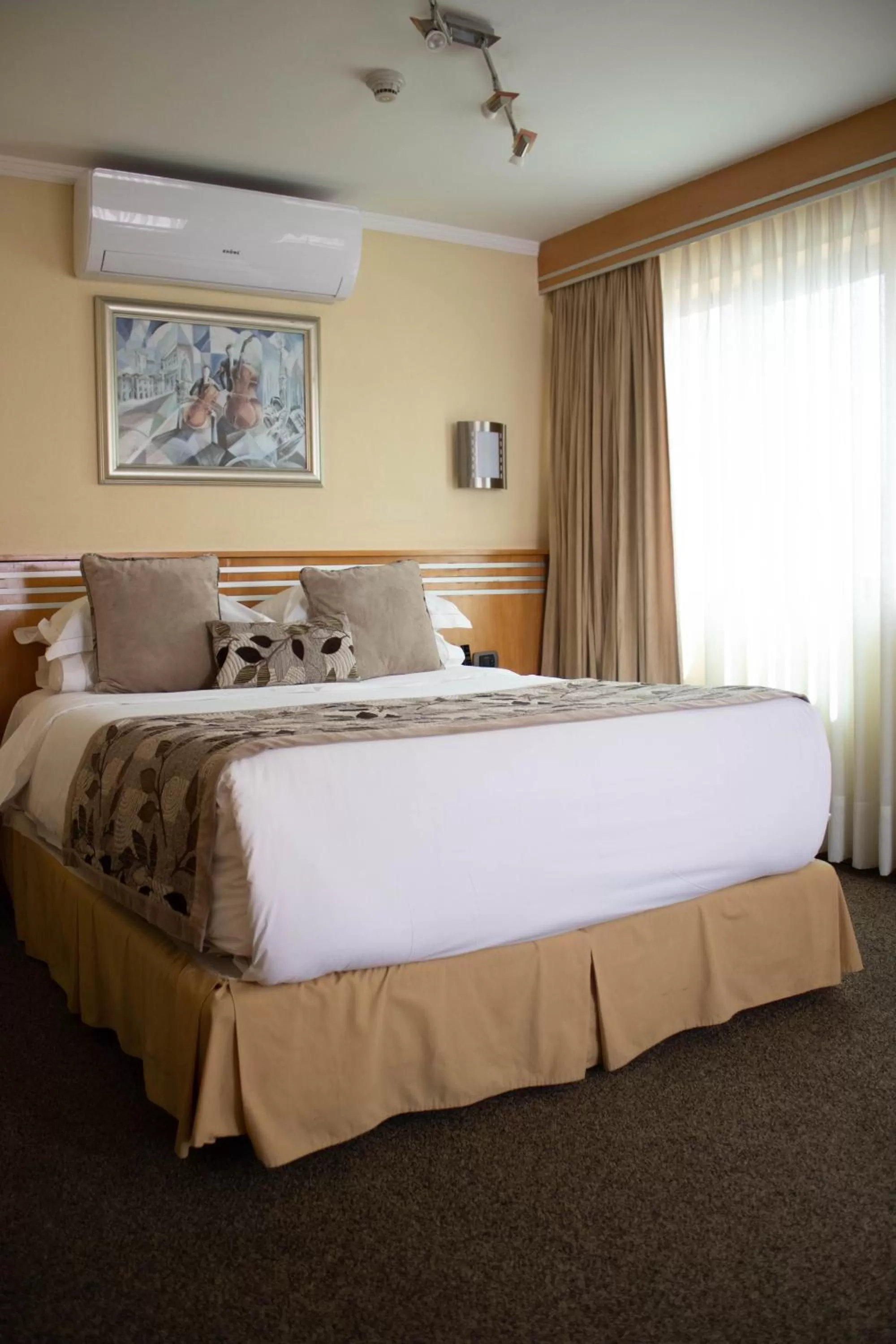 Bedroom, Bed in Hotel Ankara