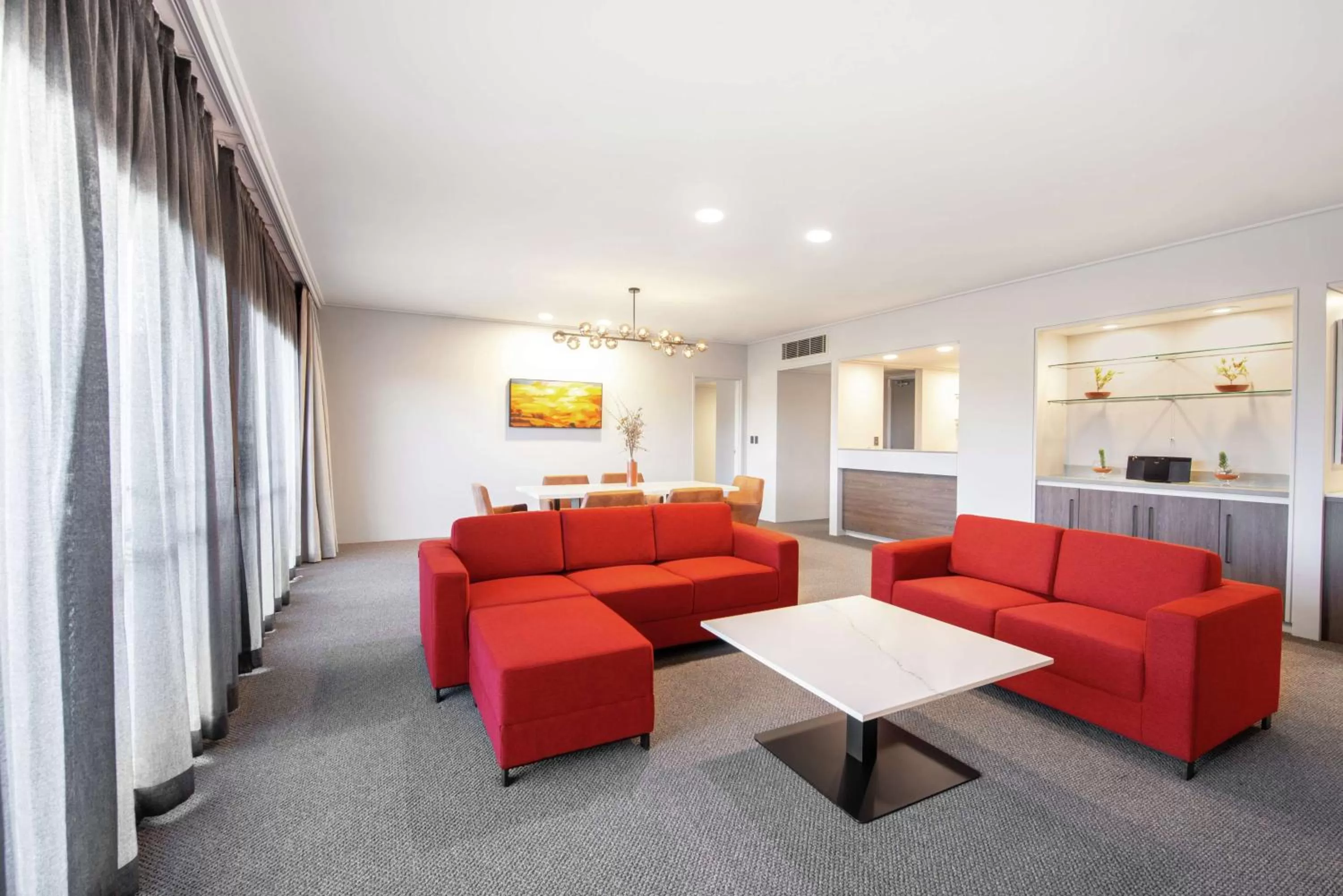 Living room in DoubleTree by Hilton Alice Springs